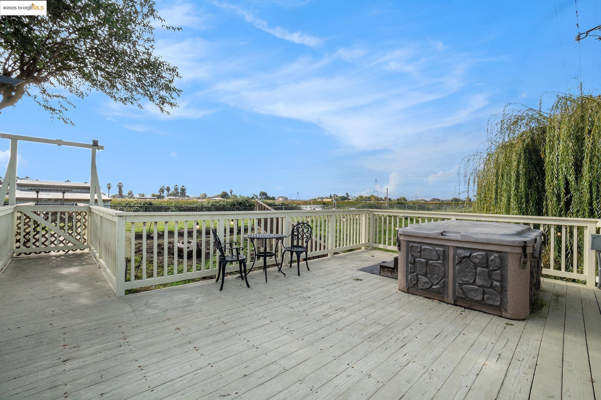 Detail Gallery Image 18 of 39 For 2878 Taylor Rd, Bethel Island,  CA 94511 - 2 Beds | 3 Baths