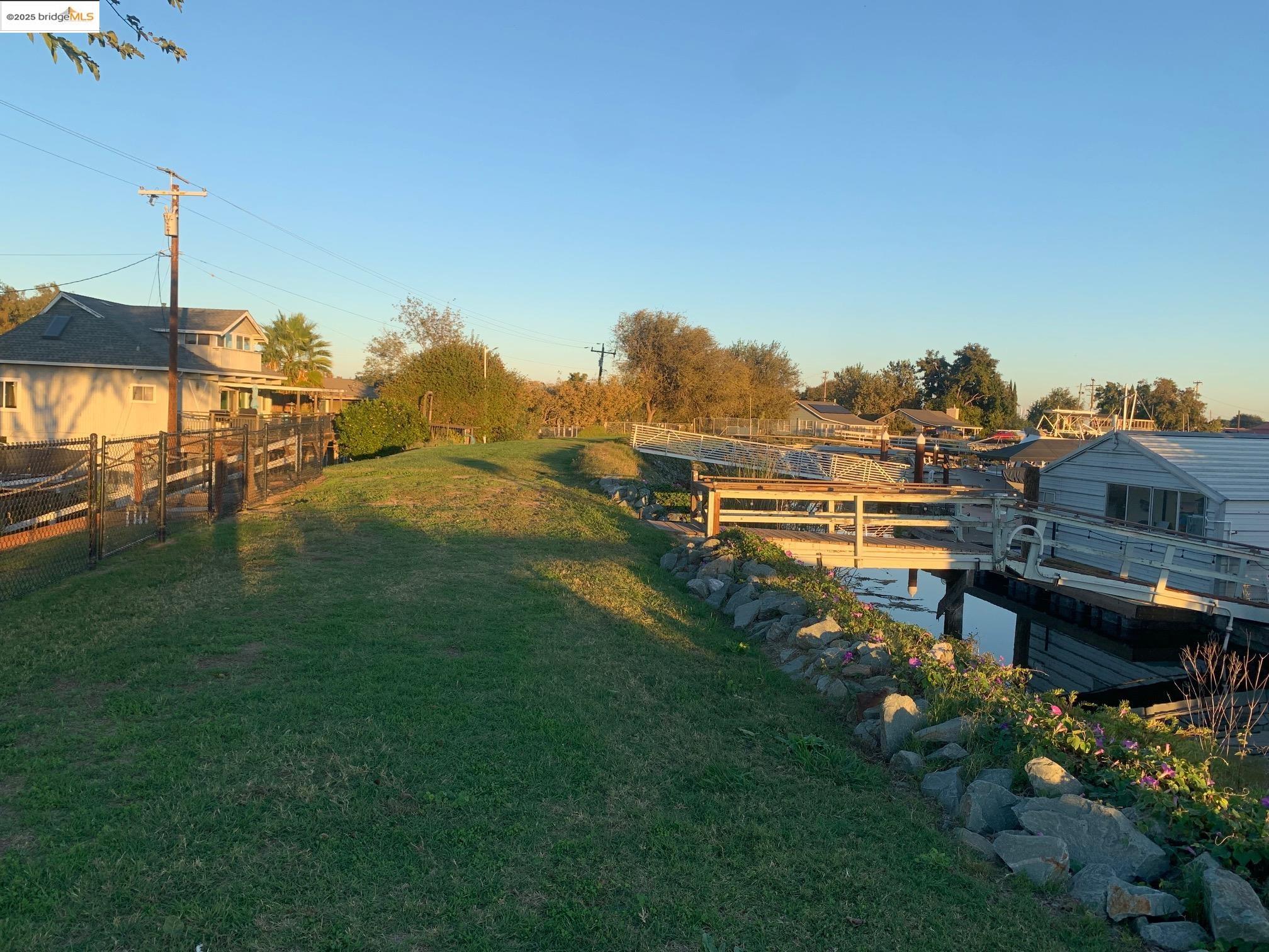 Detail Gallery Image 35 of 39 For 2878 Taylor Rd, Bethel Island,  CA 94511 - 2 Beds | 3 Baths