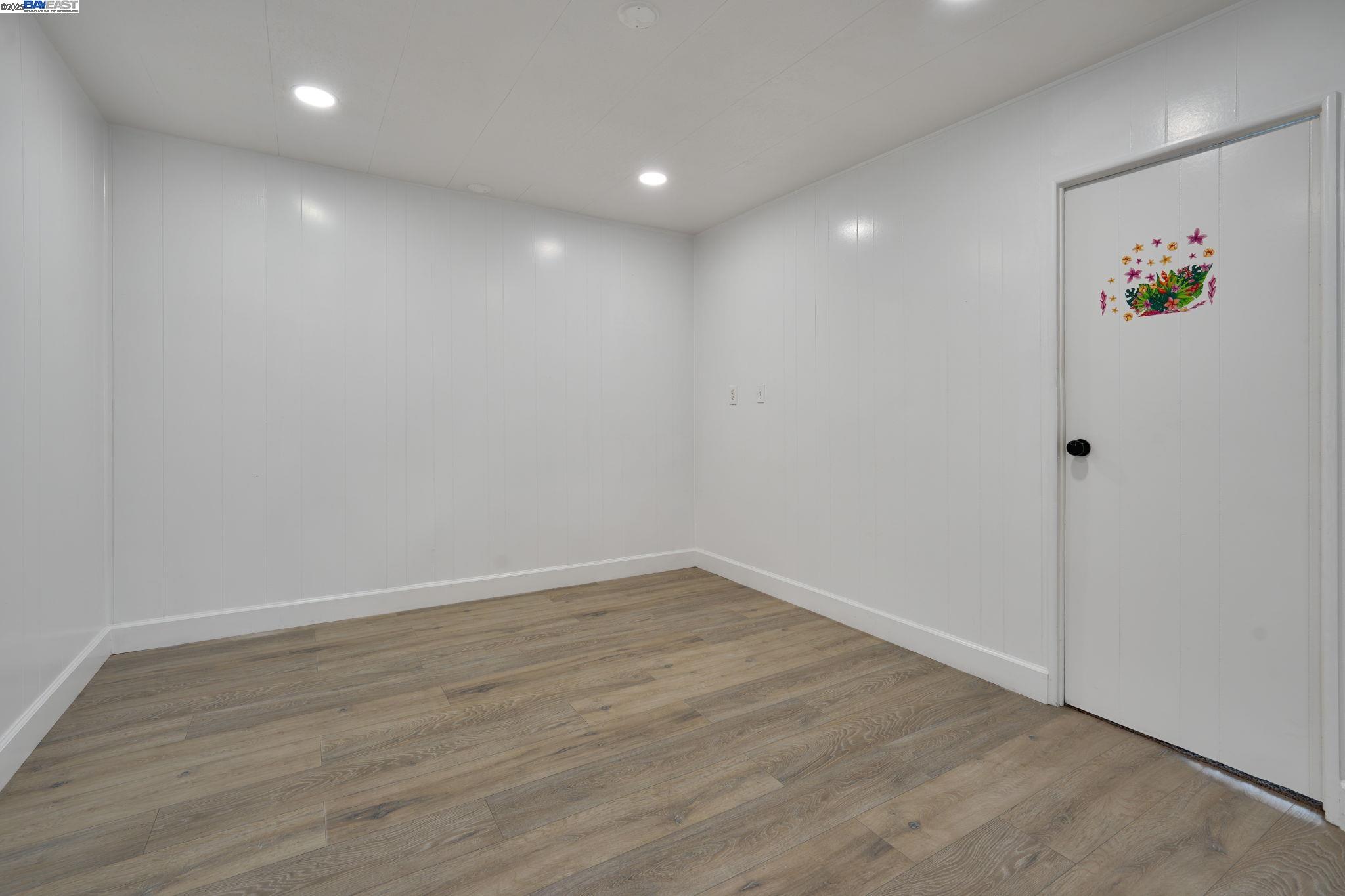 Detail Gallery Image 13 of 52 For 5040 Jackson St. #169,  –,  CA 95660 - 3 Beds | 2 Baths