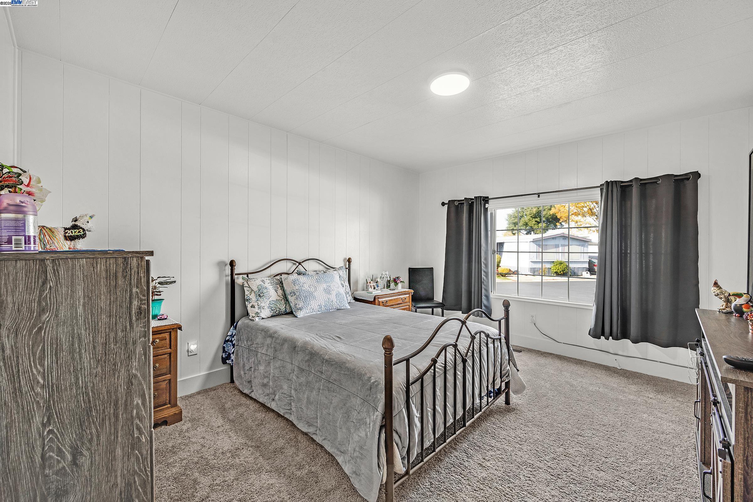 Detail Gallery Image 25 of 52 For 5040 Jackson St. #169,  –,  CA 95660 - 3 Beds | 2 Baths