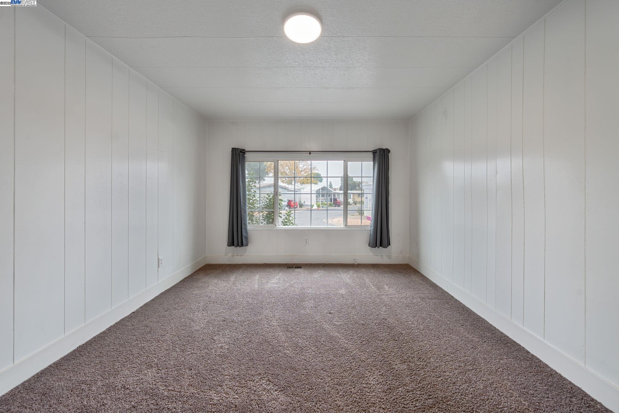 Detail Gallery Image 45 of 52 For 5040 Jackson St. #169,  –,  CA 95660 - 3 Beds | 2 Baths