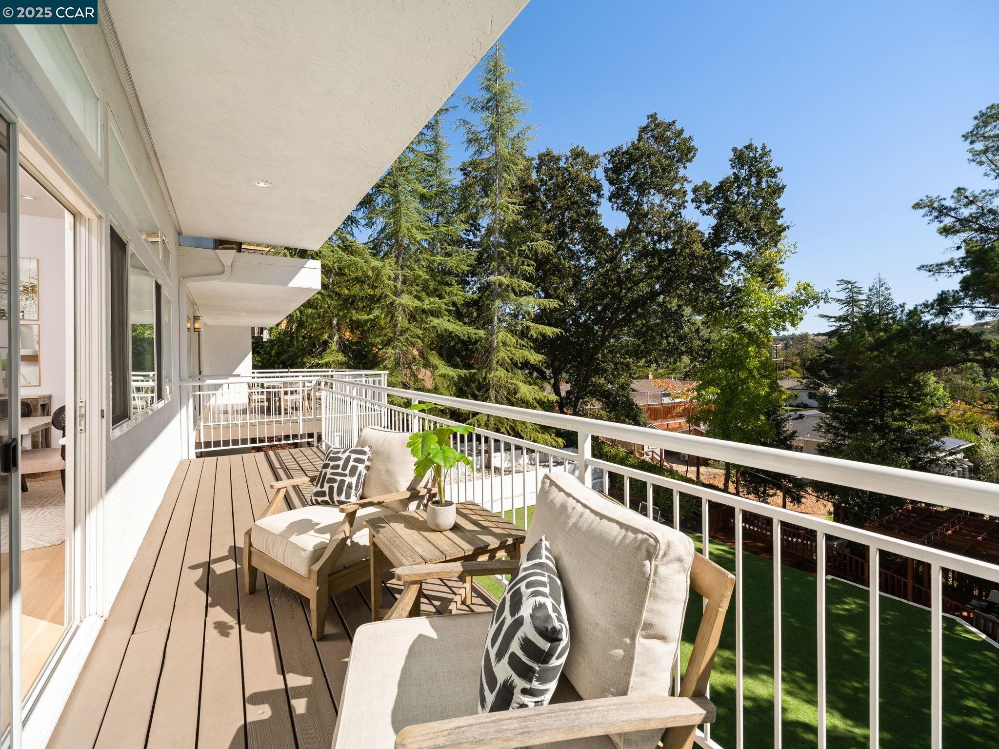 Detail Gallery Image 11 of 60 For 43 Pulido Ct, Danville,  CA 94526 - 4 Beds | 3 Baths