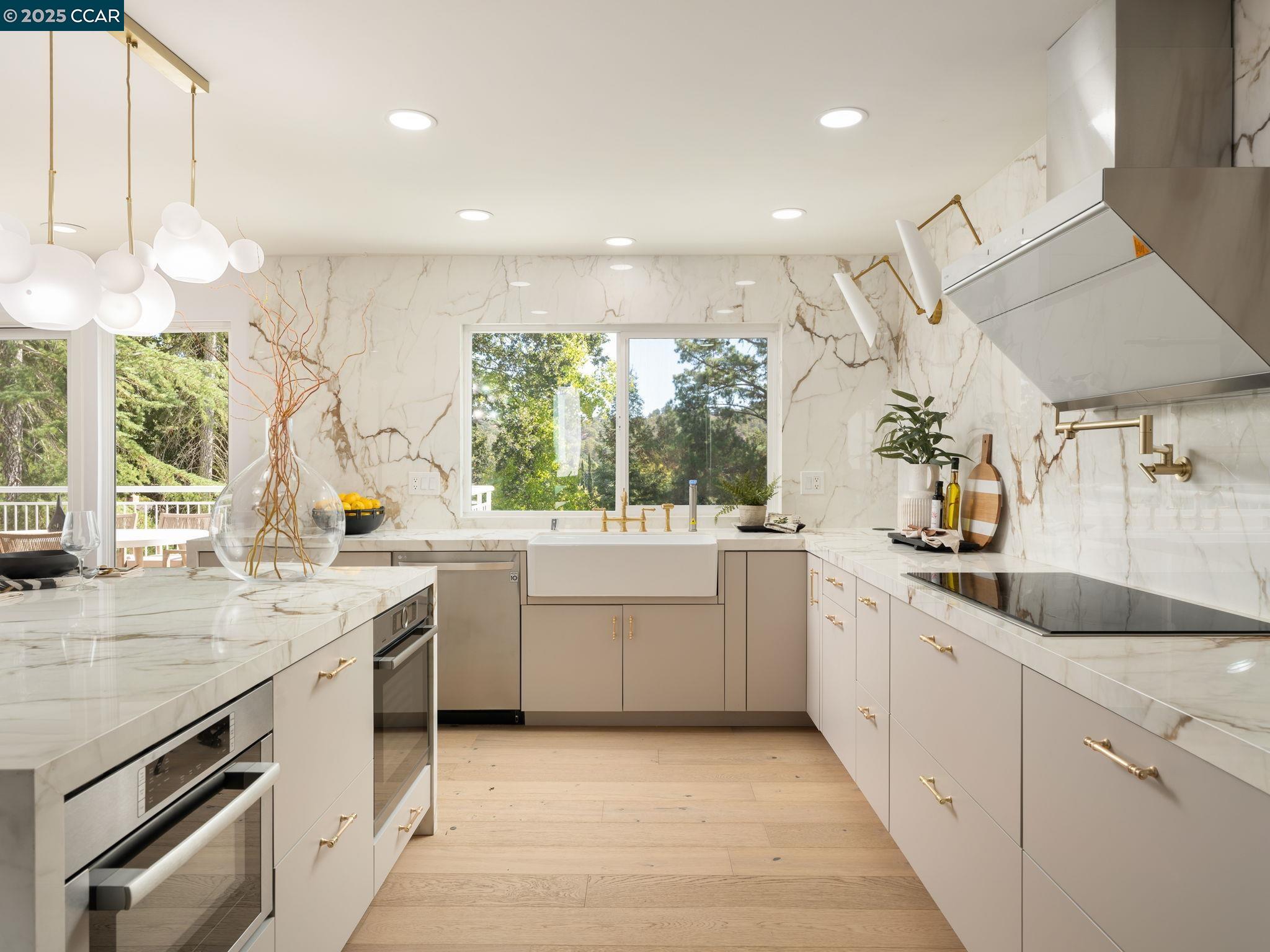 Detail Gallery Image 19 of 60 For 43 Pulido Ct, Danville,  CA 94526 - 4 Beds | 3 Baths