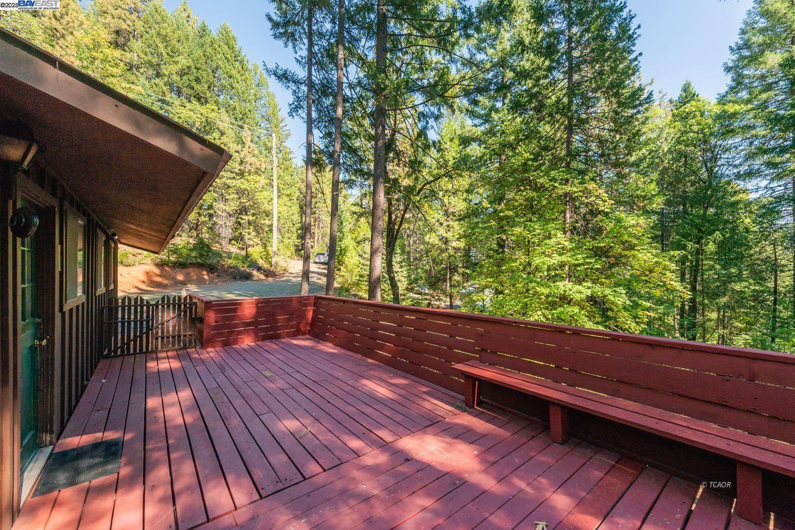 Detail Gallery Image 27 of 43 For 761 Lake Forest Dr., Trinity Center,  CA 96091 - 2 Beds | 1 Baths