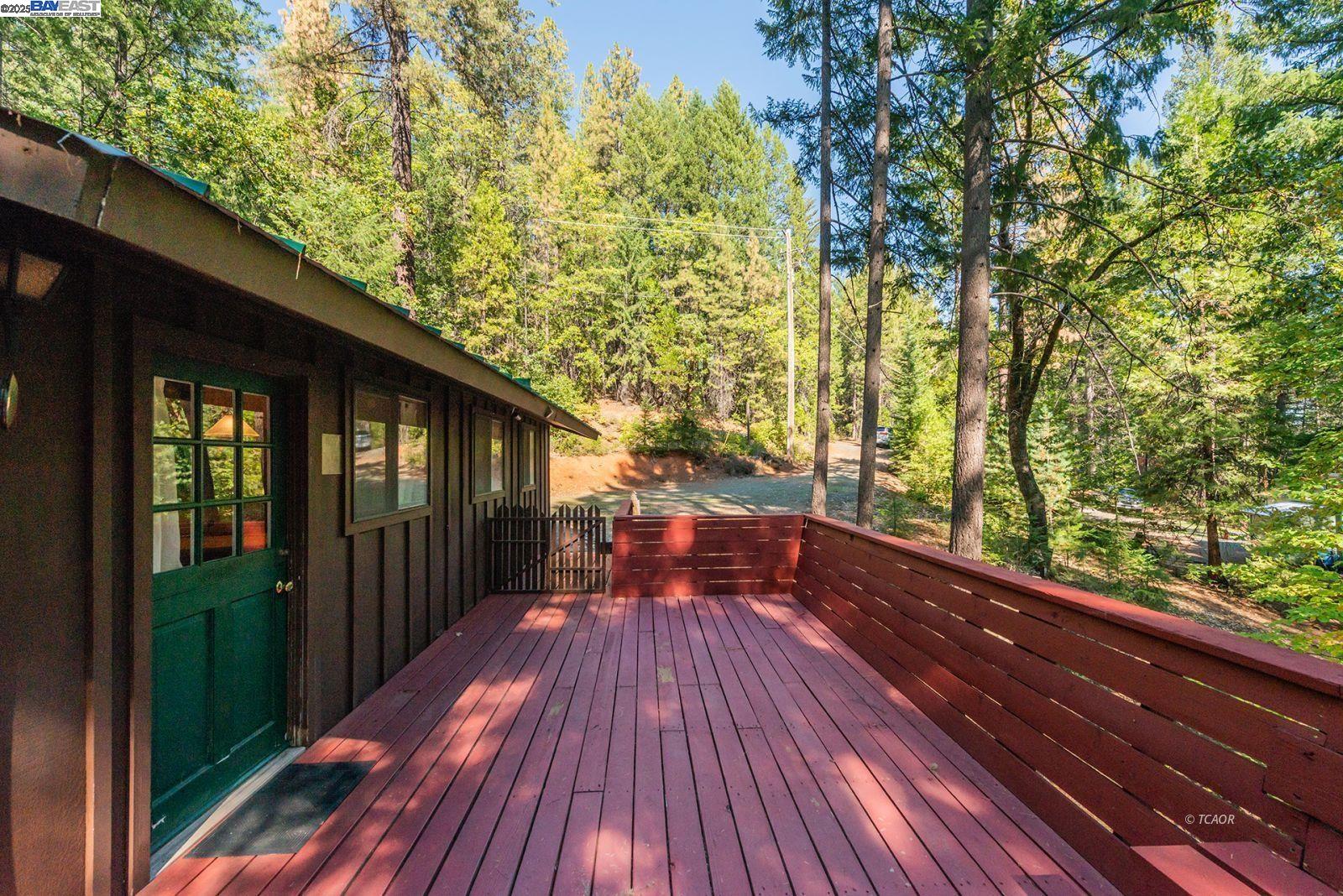 Detail Gallery Image 28 of 43 For 761 Lake Forest Dr., Trinity Center,  CA 96091 - 2 Beds | 1 Baths