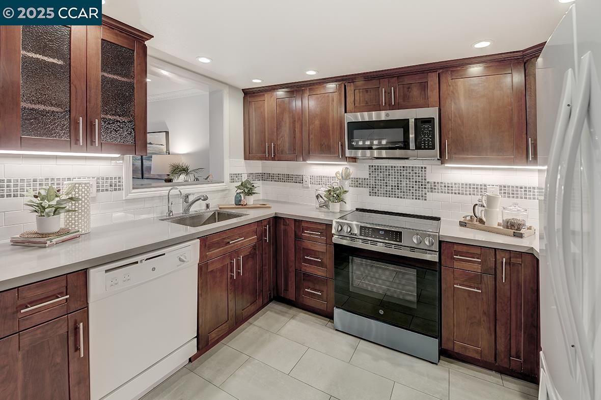 Photo #8: 41114711 Listing: Photo #8