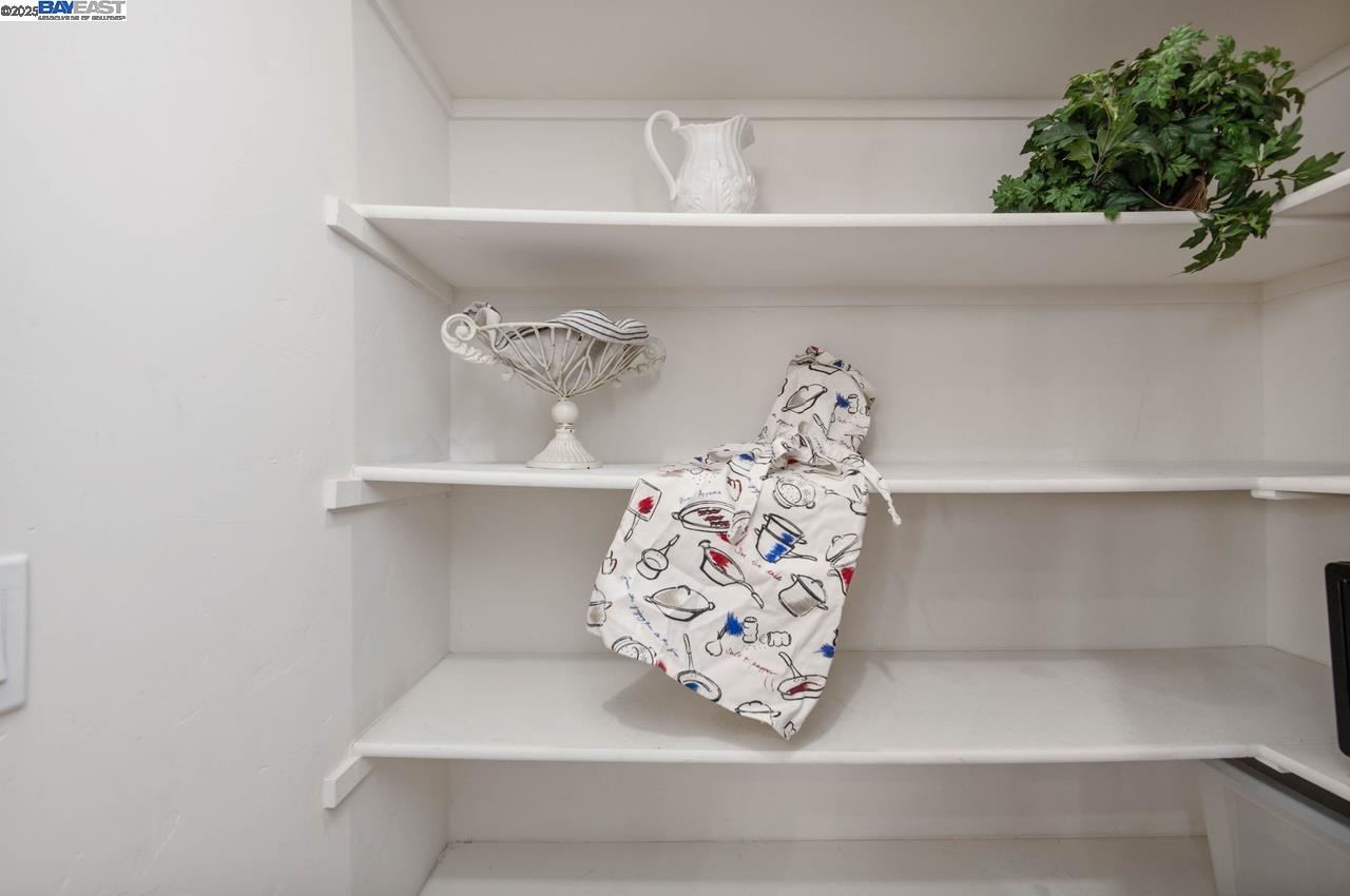 Detail Gallery Image 20 of 60 For 106 Glen View Ct, Copperopolis,  CA 95228 - 3 Beds | 2/1 Baths