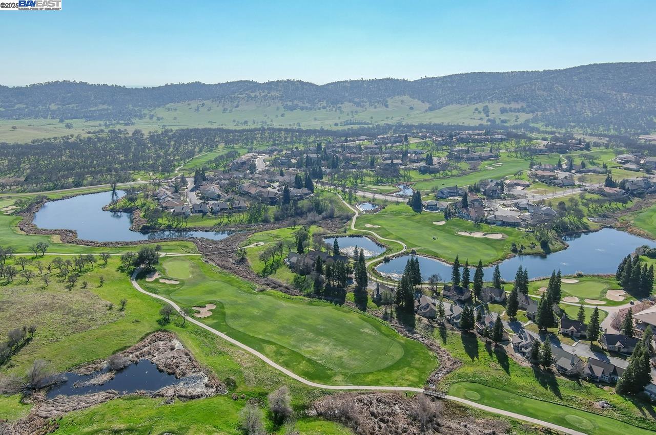 Detail Gallery Image 58 of 60 For 106 Glen View Ct, Copperopolis,  CA 95228 - 3 Beds | 2/1 Baths