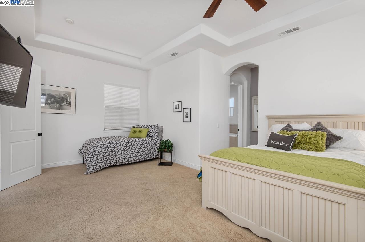 Detail Gallery Image 9 of 60 For 106 Glen View Ct, Copperopolis,  CA 95228 - 3 Beds | 2/1 Baths