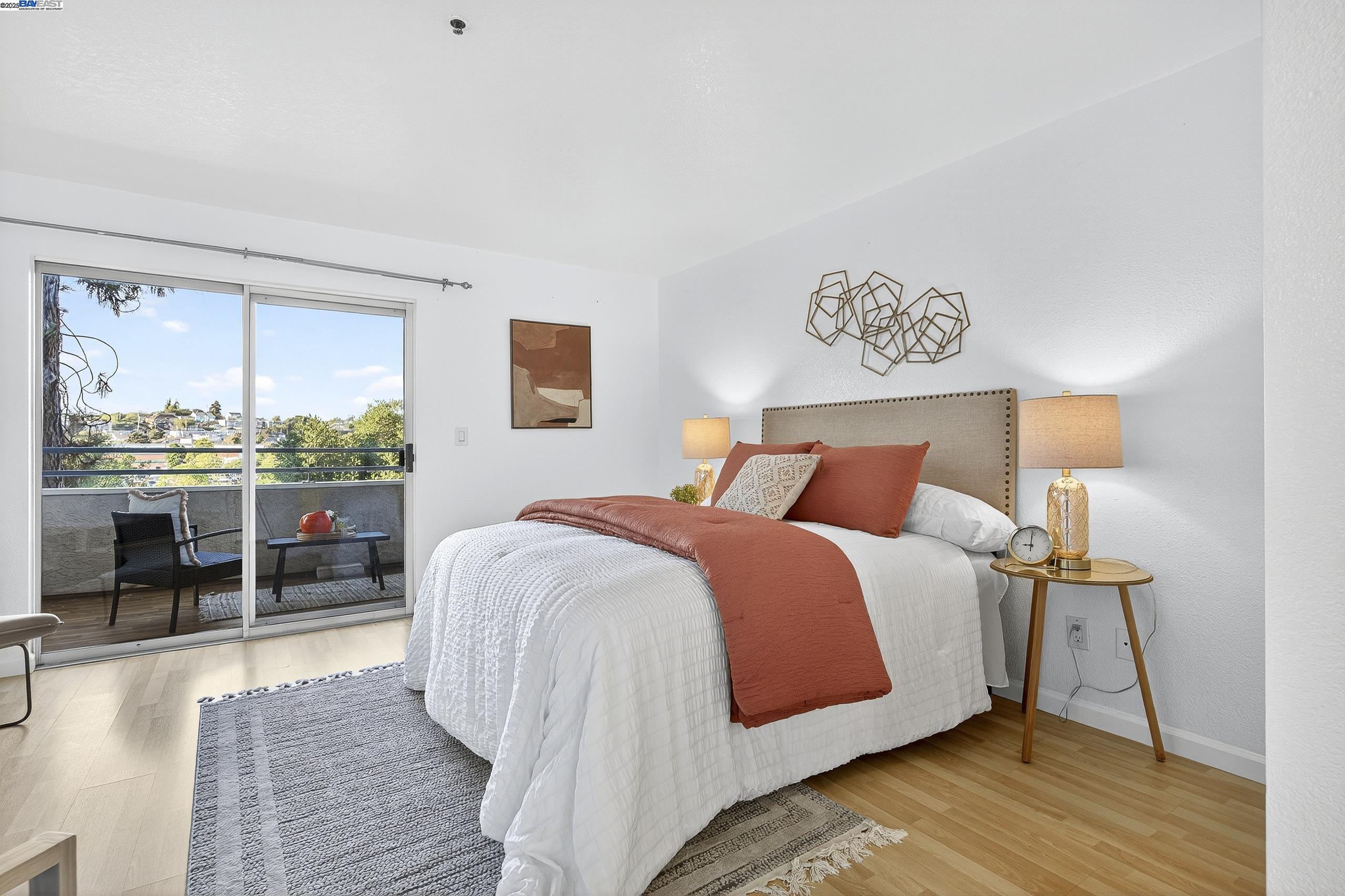 Detail Gallery Image 21 of 33 For 535 Pierce St #3114,  Albany,  CA 94706 - 2 Beds | 2 Baths