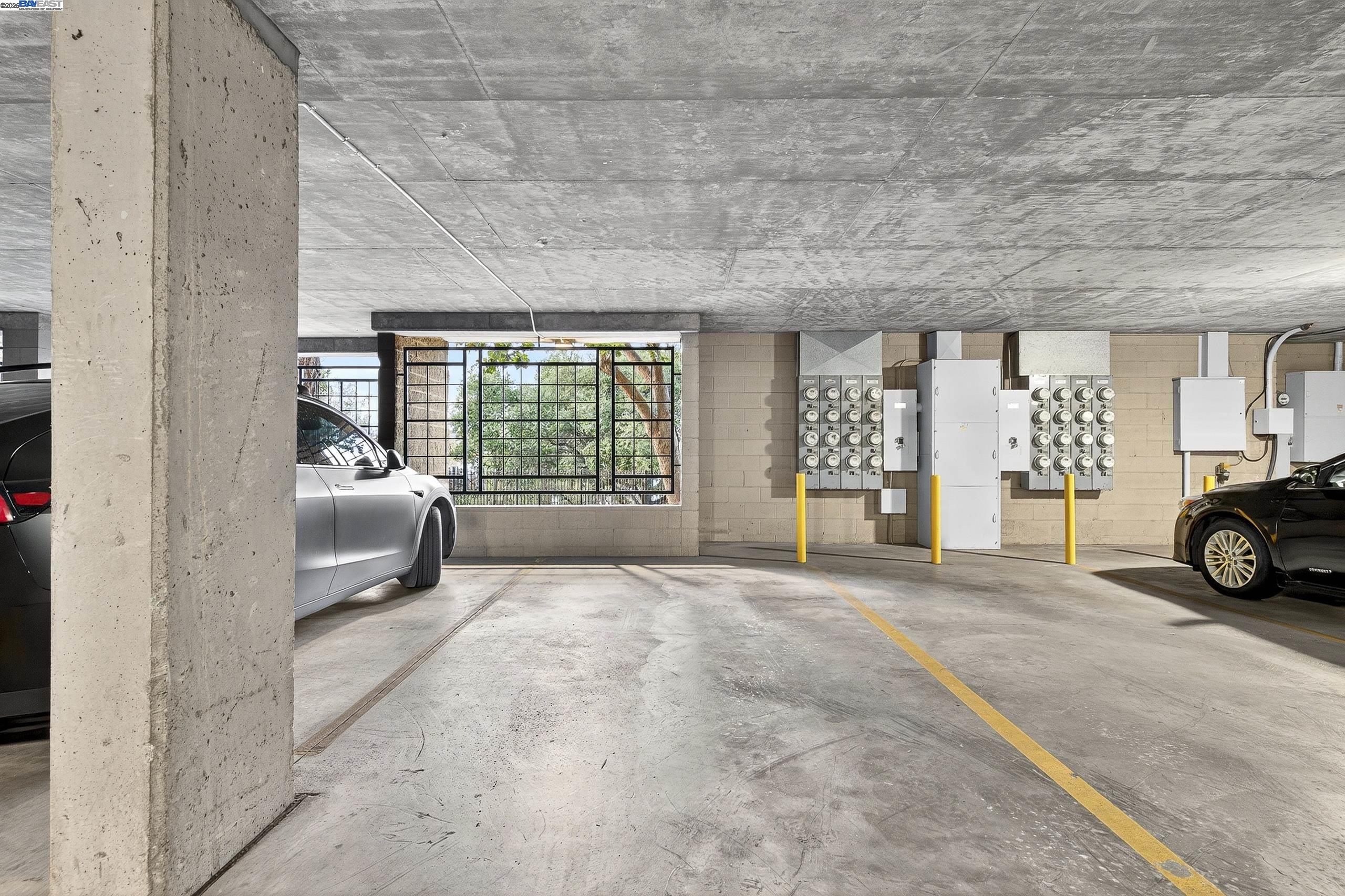 Detail Gallery Image 22 of 33 For 535 Pierce St #3114,  Albany,  CA 94706 - 2 Beds | 2 Baths