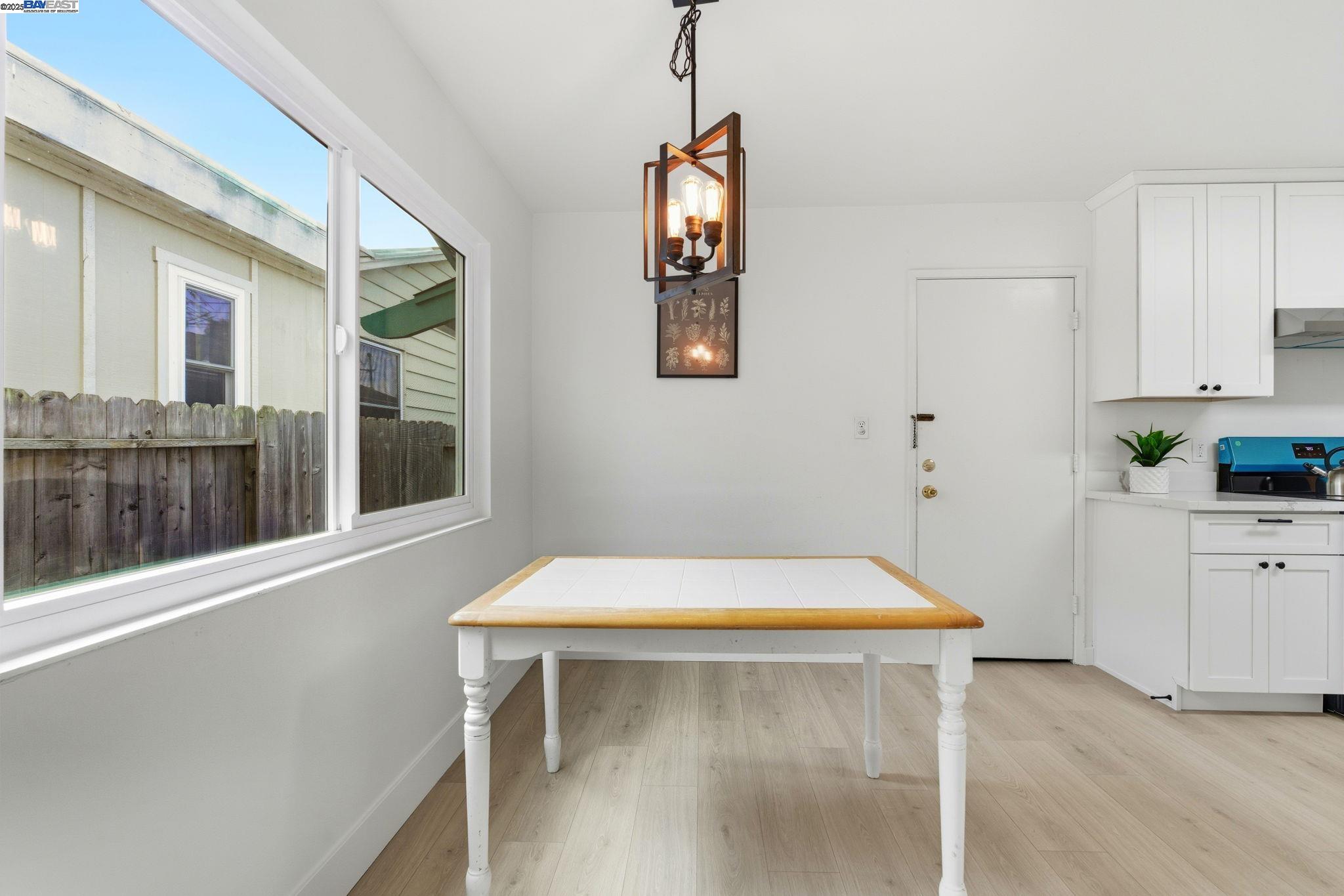 Detail Gallery Image 25 of 49 For 372 S 39th St, Richmond,  CA 94804 - 3 Beds | 2/1 Baths