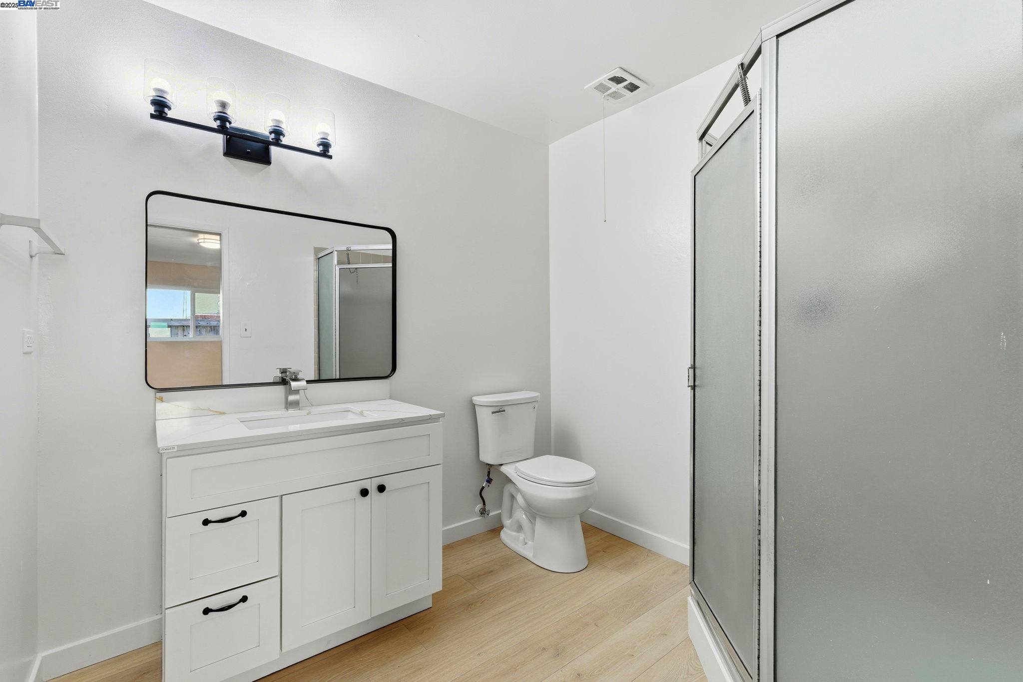 Detail Gallery Image 38 of 49 For 372 S 39th St, Richmond,  CA 94804 - 3 Beds | 2/1 Baths