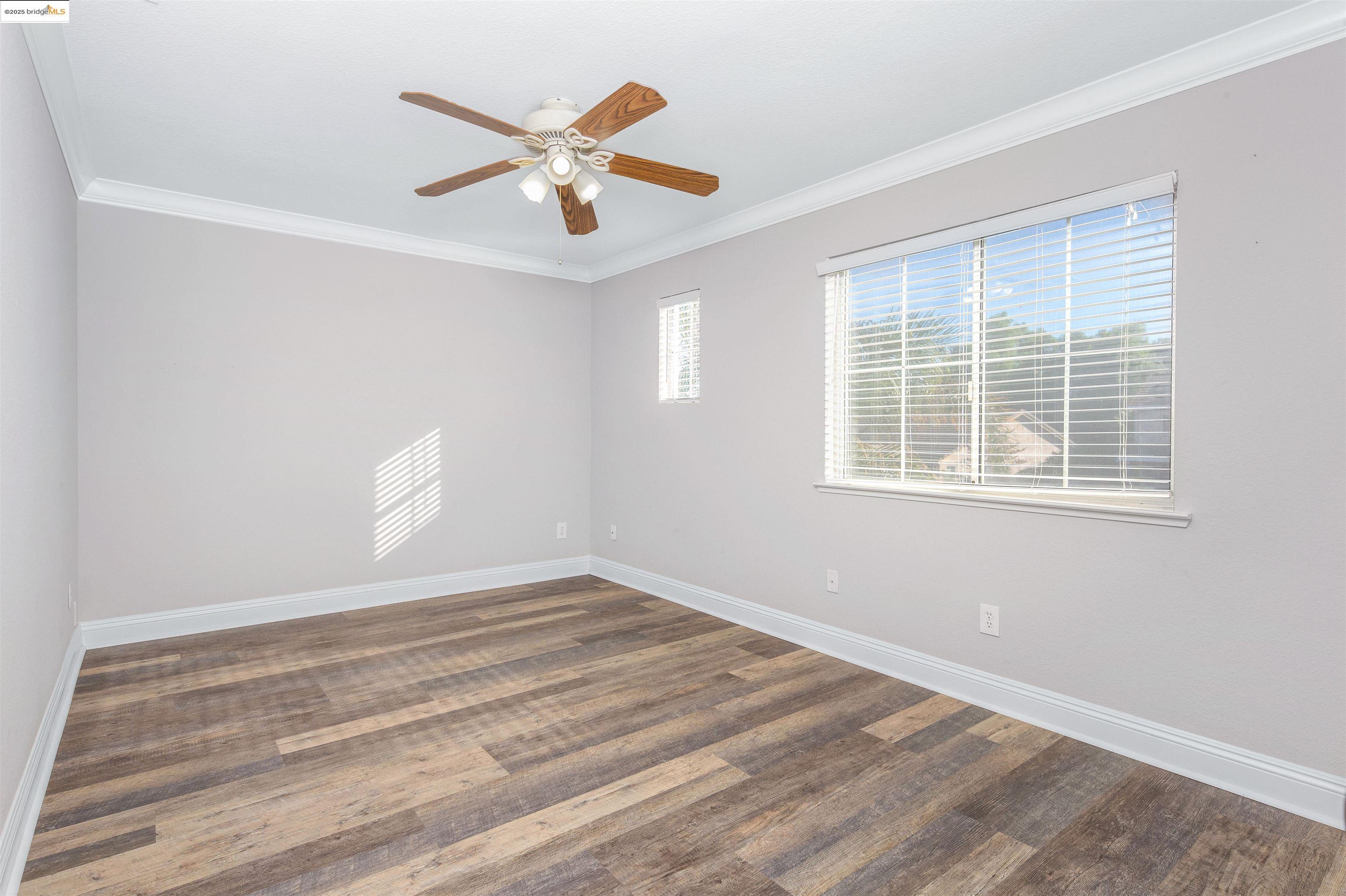 Detail Gallery Image 16 of 31 For 3965 Regatta Dr, Discovery Bay,  CA 94505 - 5 Beds | 3 Baths