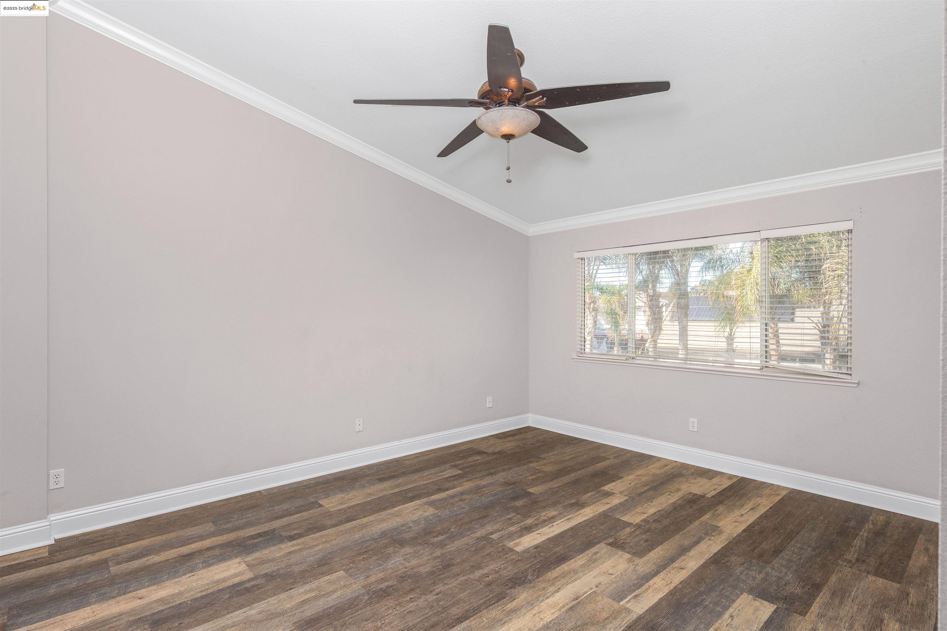 Detail Gallery Image 20 of 31 For 3965 Regatta Dr, Discovery Bay,  CA 94505 - 5 Beds | 3 Baths