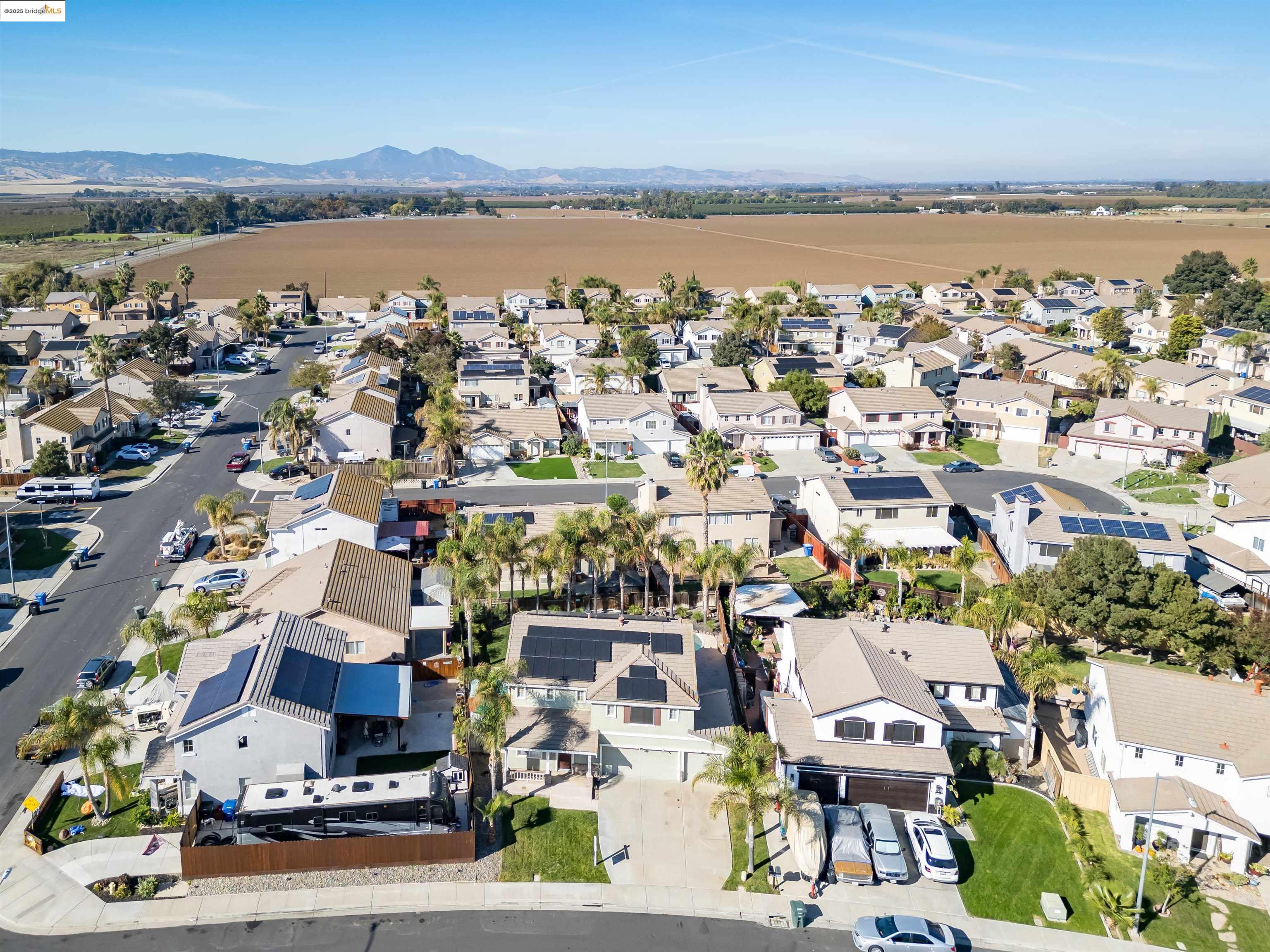 Detail Gallery Image 29 of 31 For 3965 Regatta Dr, Discovery Bay,  CA 94505 - 5 Beds | 3 Baths