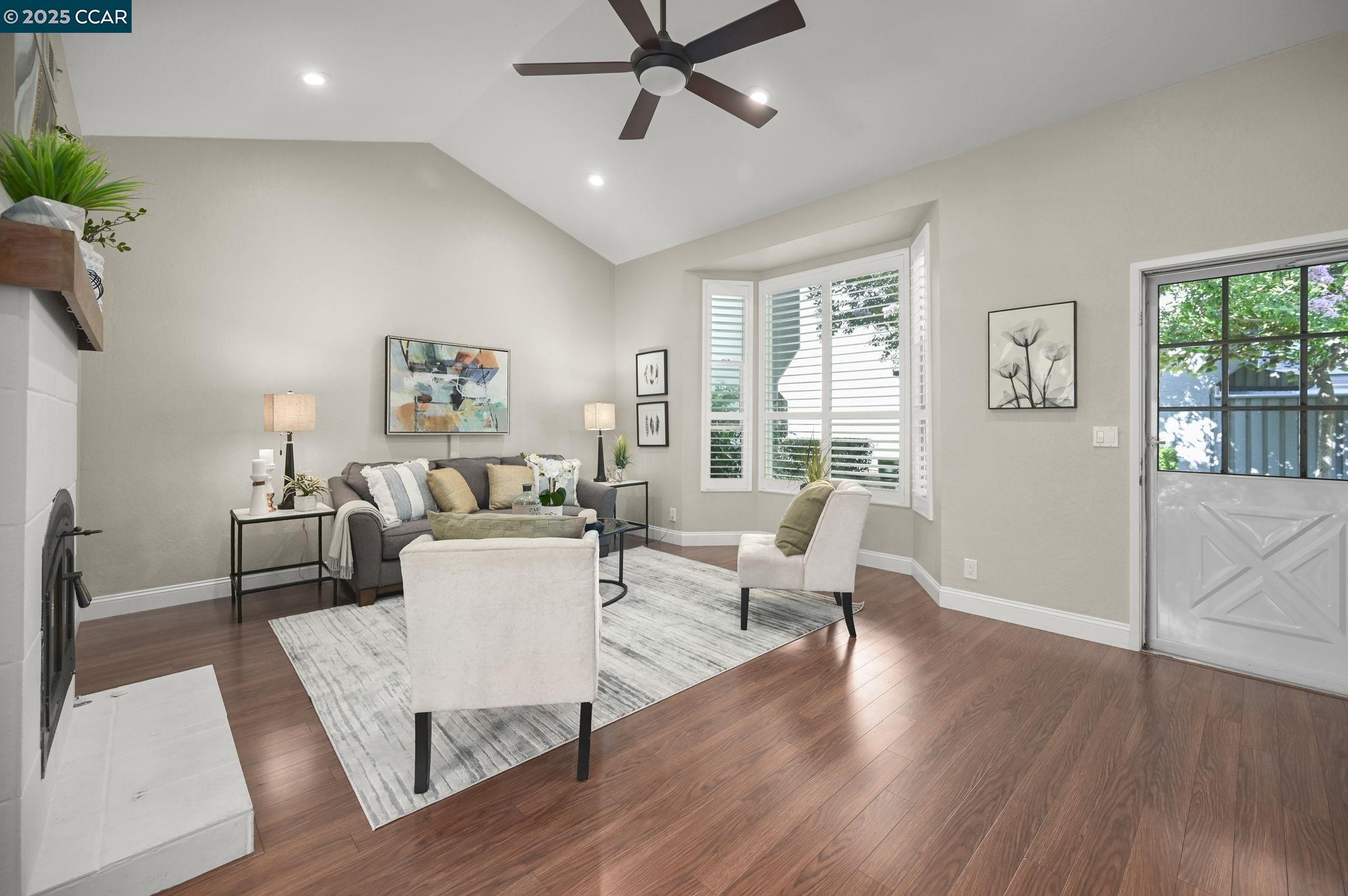 Photo #5: 41114732 Listing 