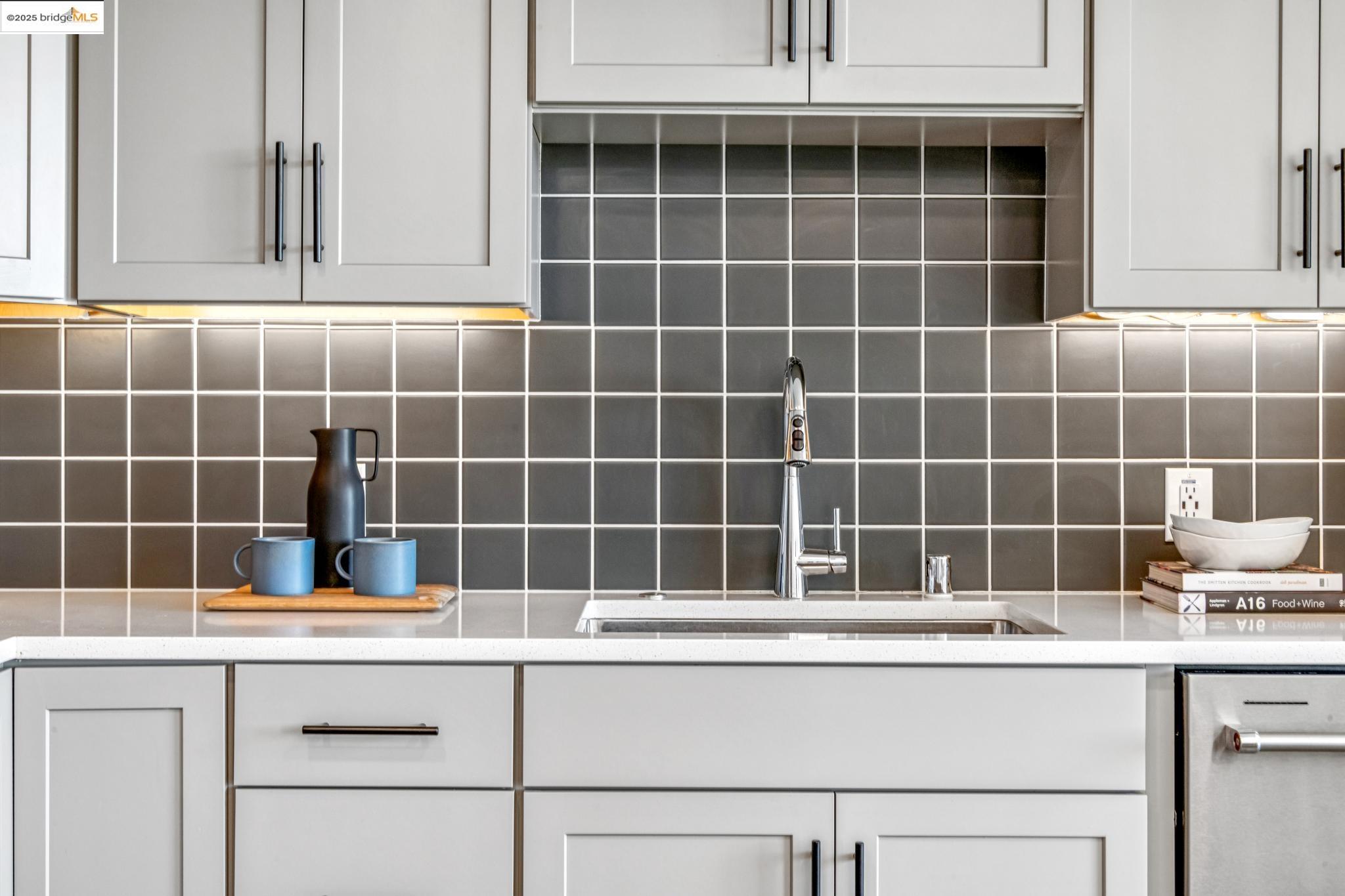 Detail Gallery Image 17 of 43 For 10300 San Pablo Ave #303,  El Cerrito,  CA 94530 - 2 Beds | 2 Baths