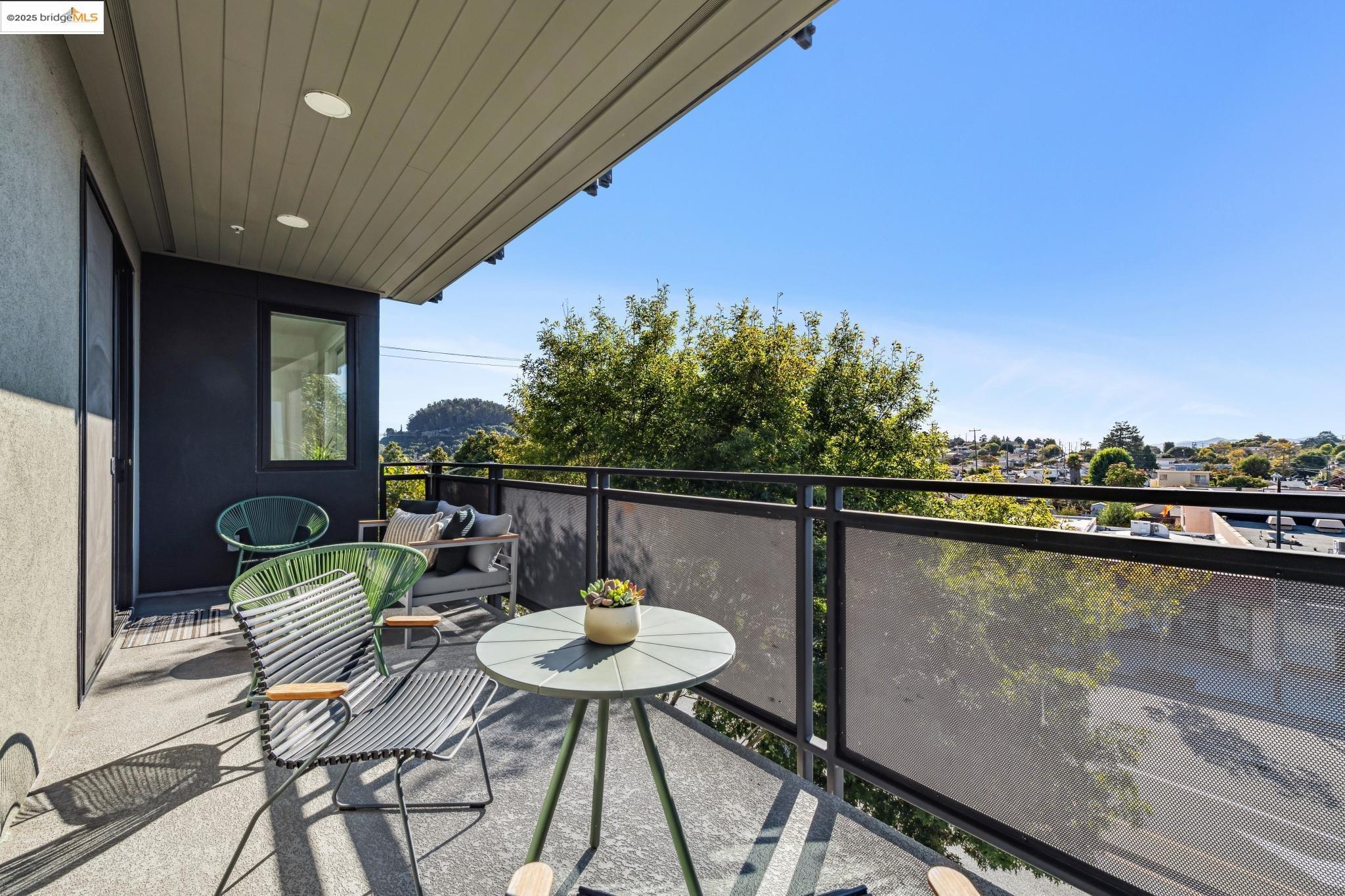 Detail Gallery Image 32 of 43 For 10300 San Pablo Ave #303,  El Cerrito,  CA 94530 - 2 Beds | 2 Baths