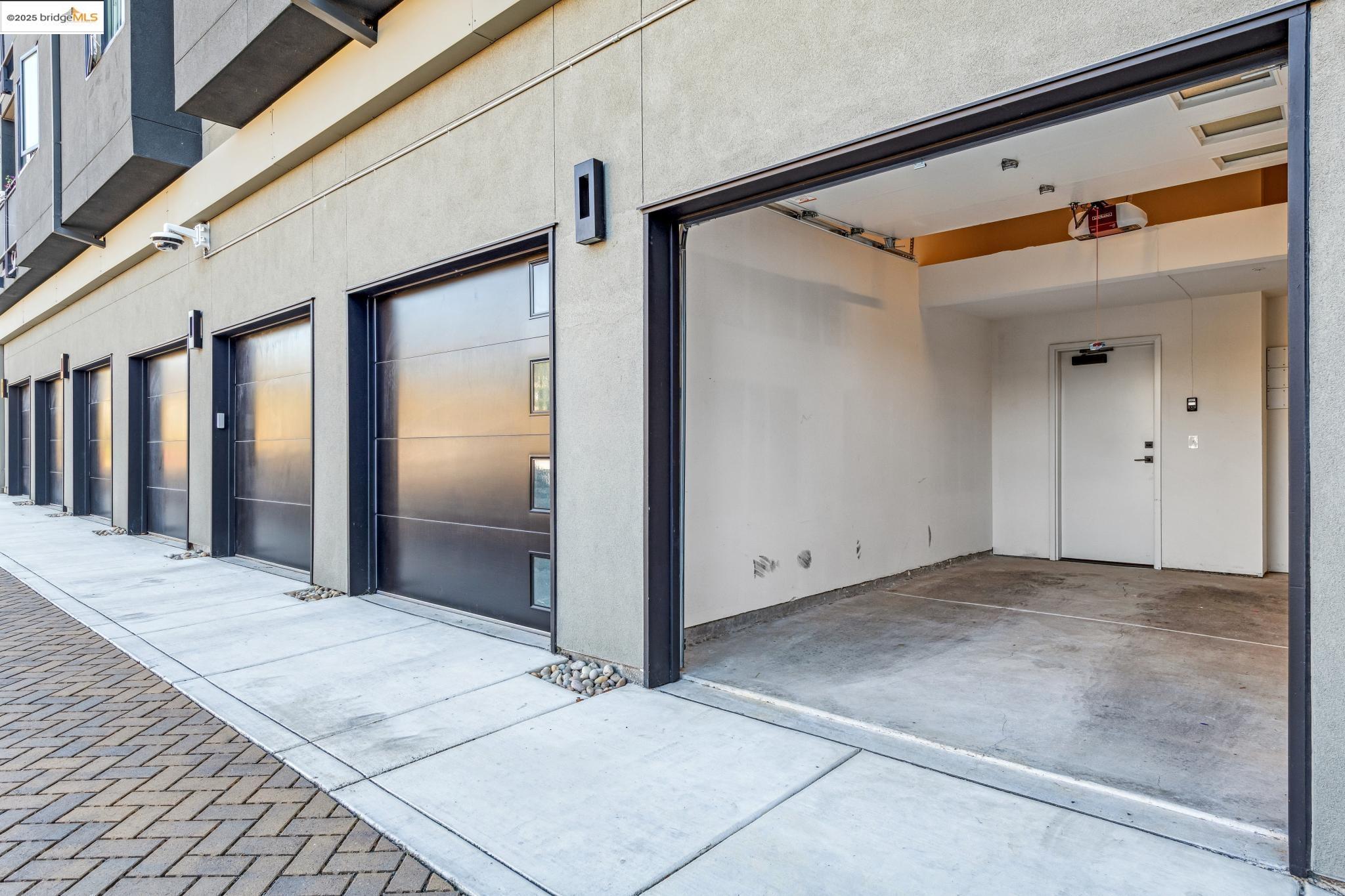 Detail Gallery Image 34 of 43 For 10300 San Pablo Ave #303,  El Cerrito,  CA 94530 - 2 Beds | 2 Baths