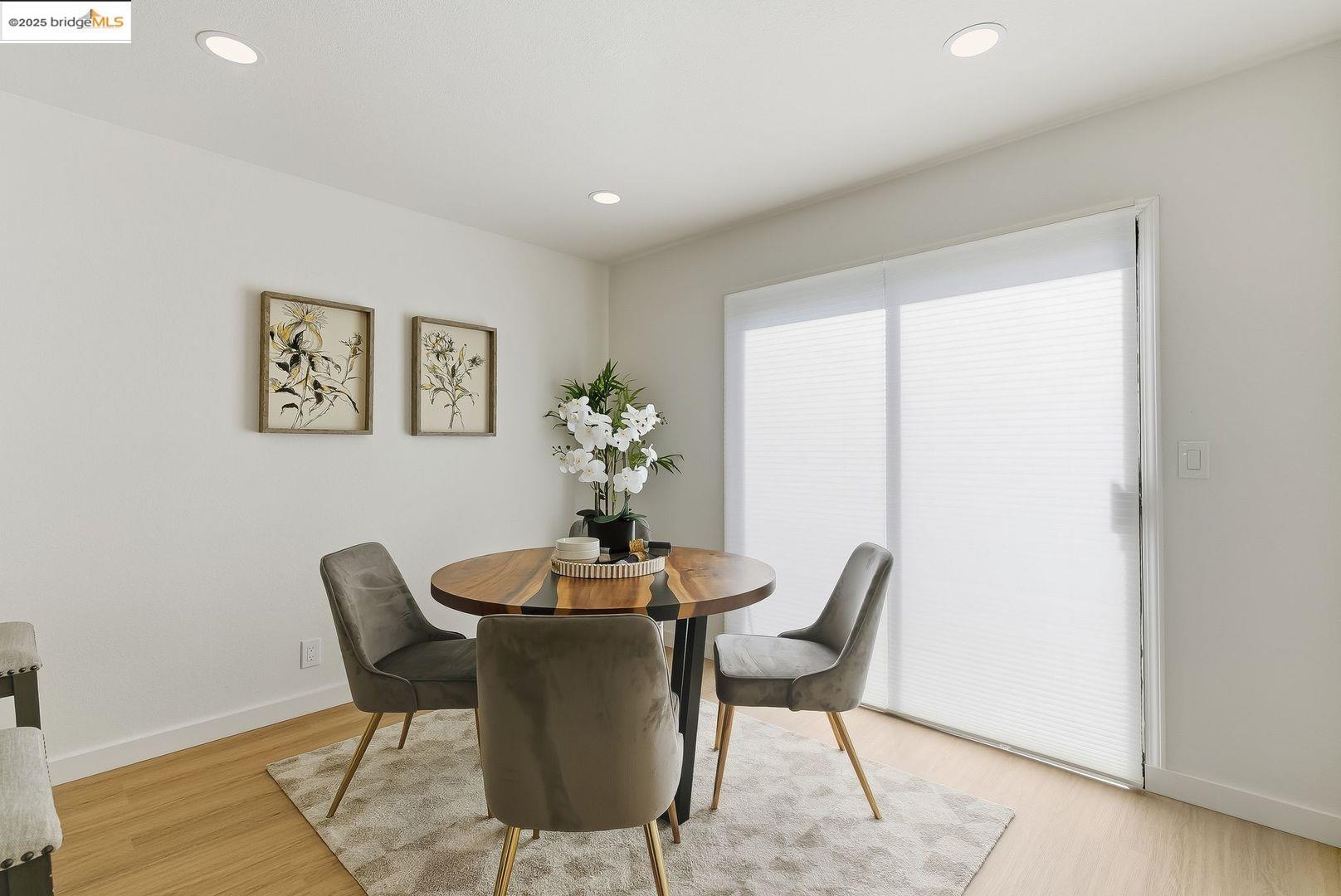 Photo #5: 41114750 Listing 