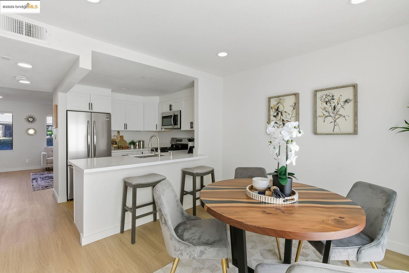 Photo #7: 41114750 Listing: Photo #7