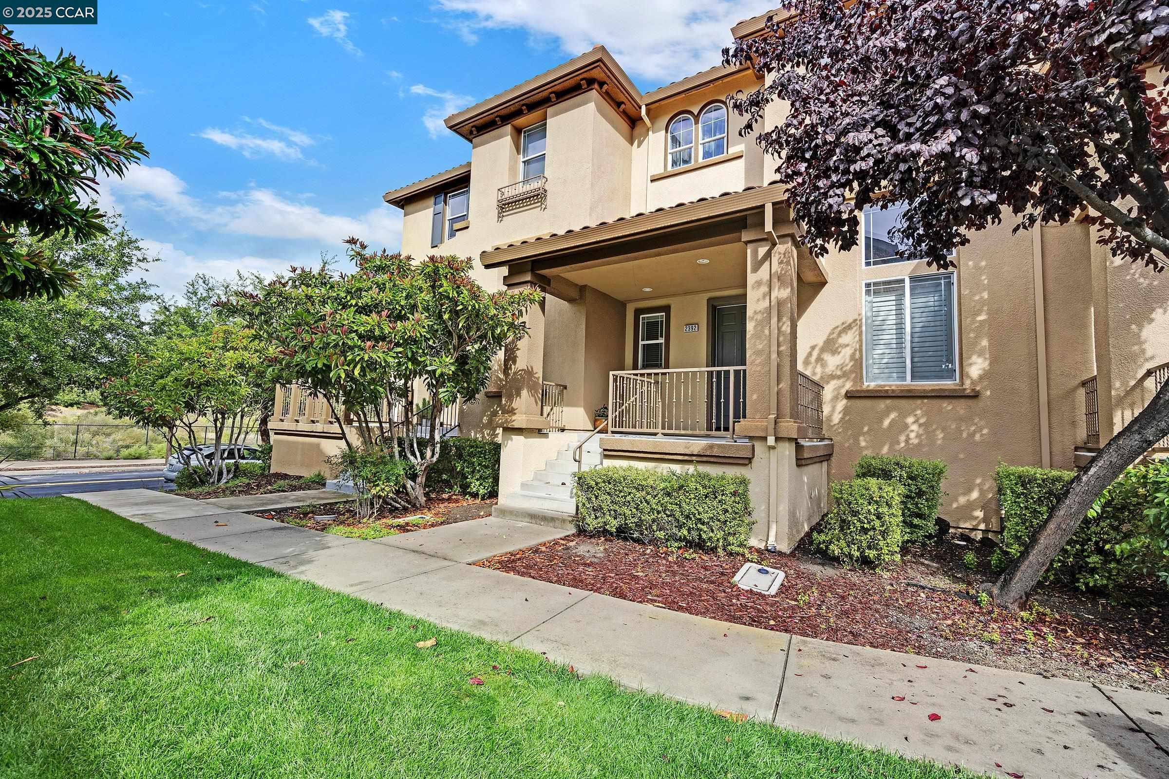 MLS: 41114755 Condo For Sale