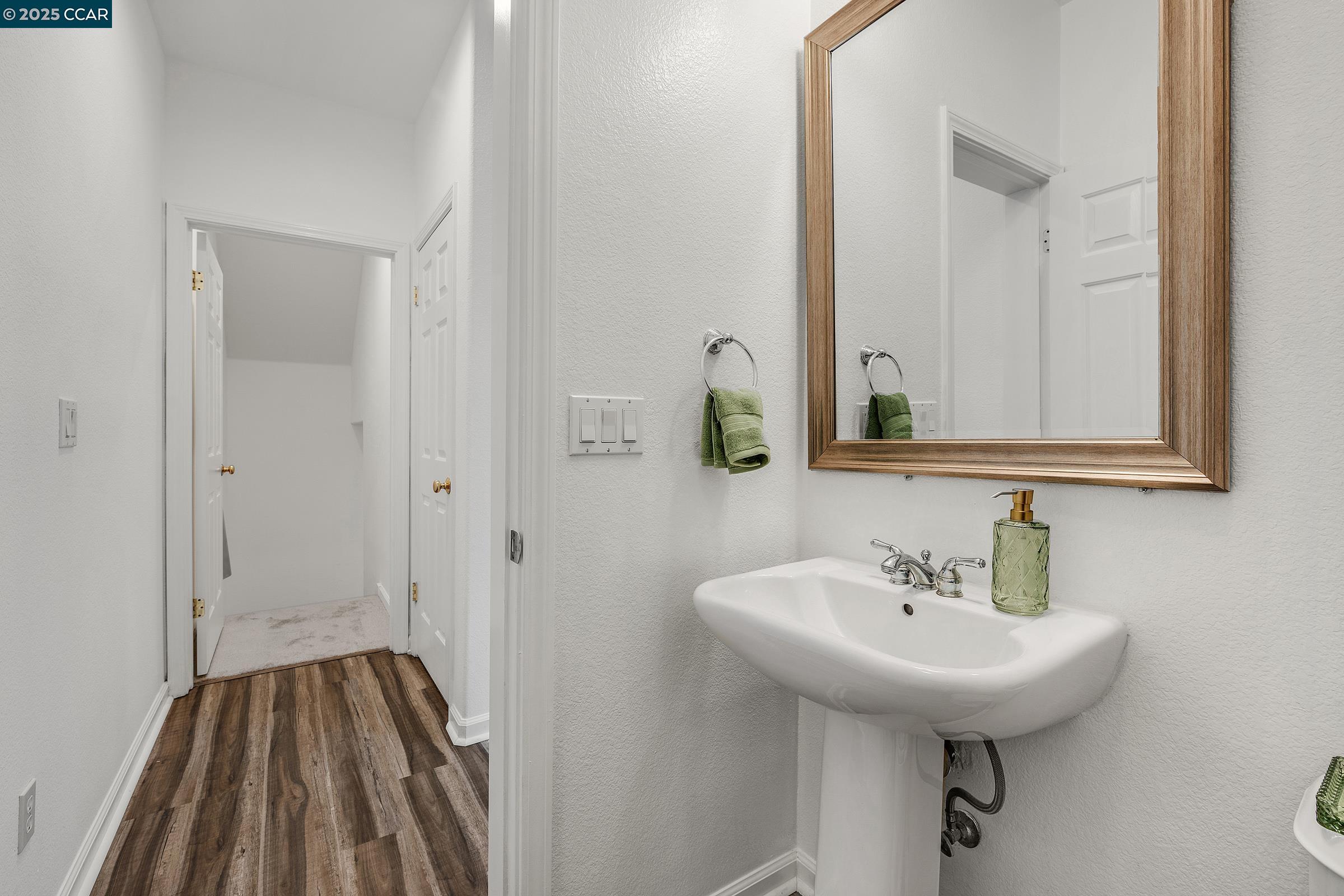 Photo #5: 41114755 Listing 