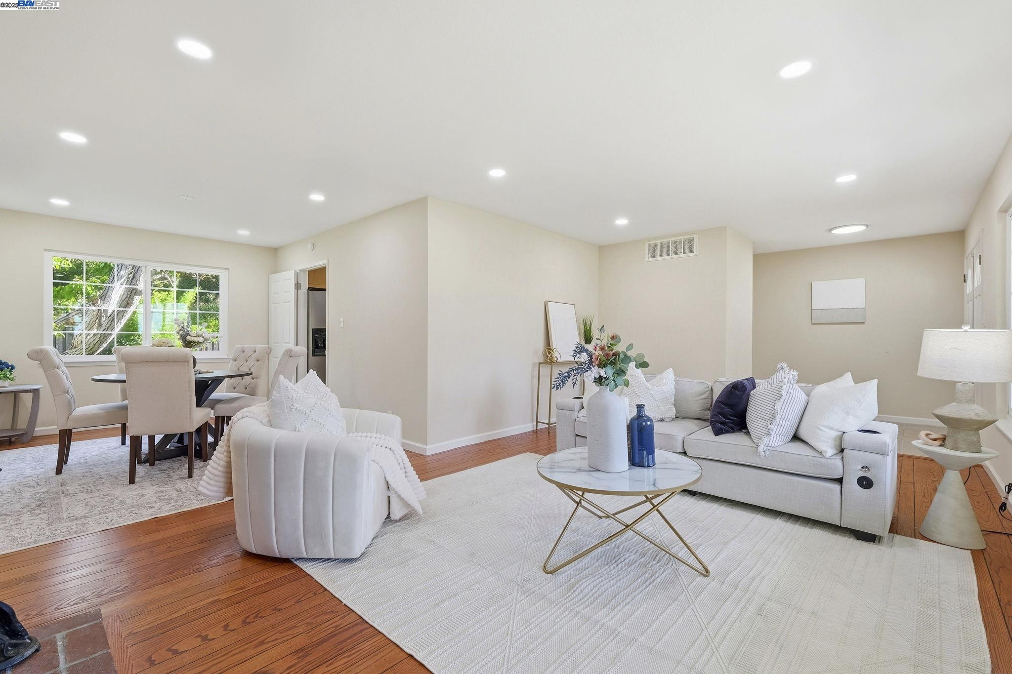 Detail Gallery Image 7 of 59 For 42293 Camino Santa Barbara, Fremont,  CA 94539 - 4 Beds | 3 Baths