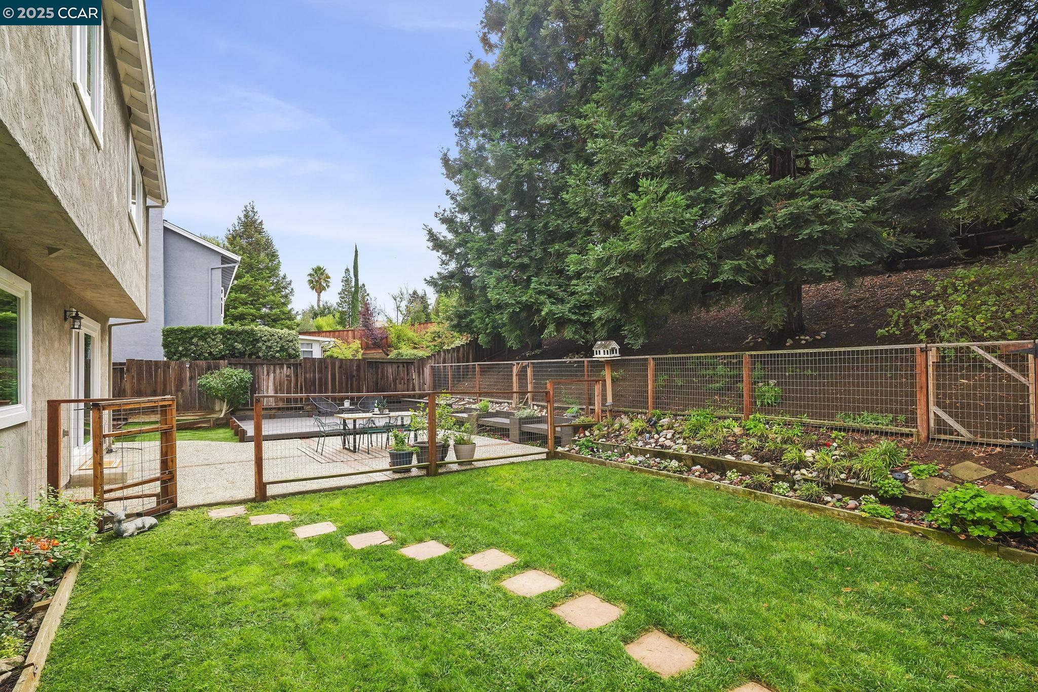 Detail Gallery Image 26 of 35 For 5410 Lynbrook Pl, Concord,  CA 94521 - 4 Beds | 2/1 Baths