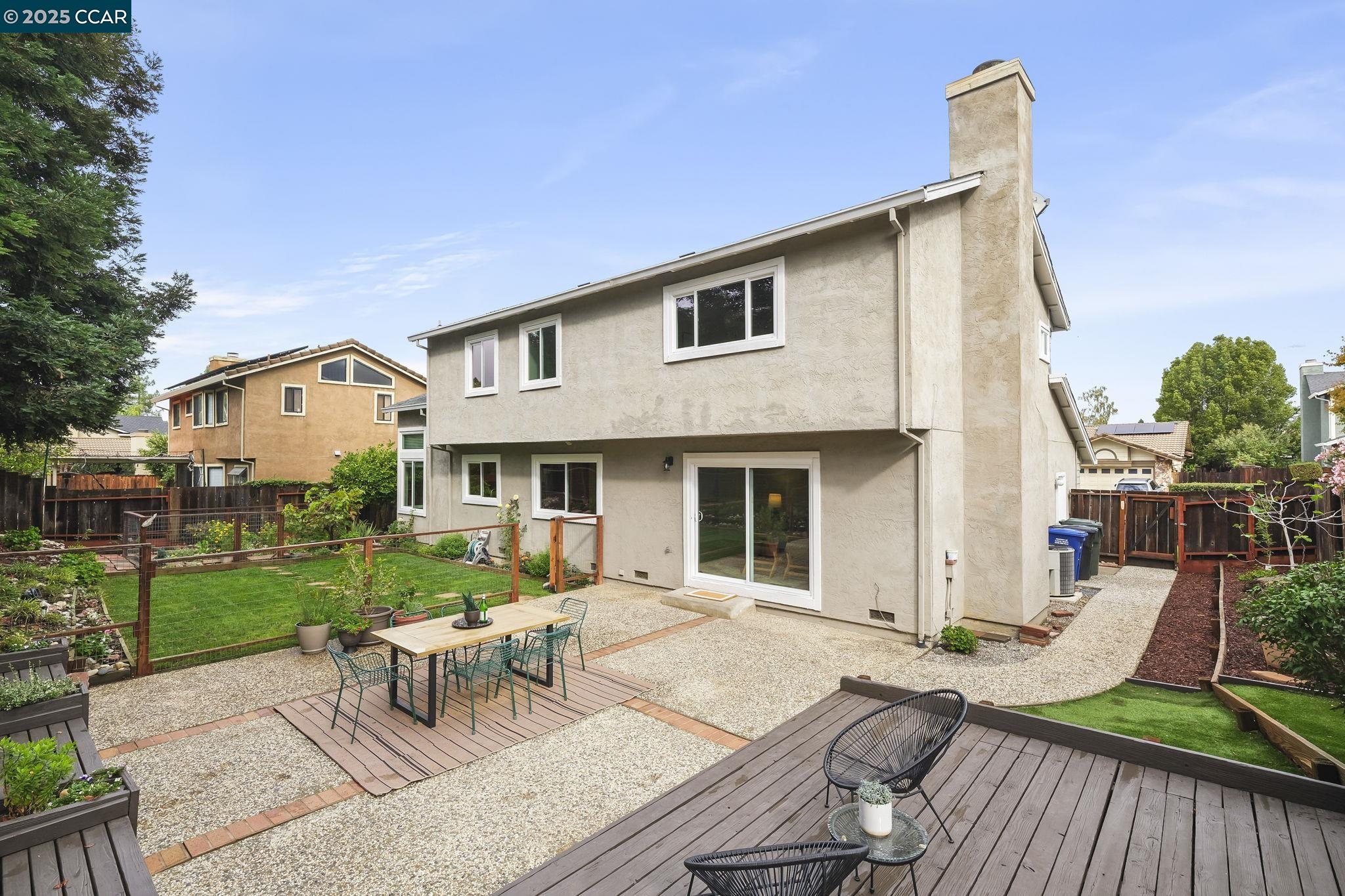 Detail Gallery Image 28 of 35 For 5410 Lynbrook Pl, Concord,  CA 94521 - 4 Beds | 2/1 Baths