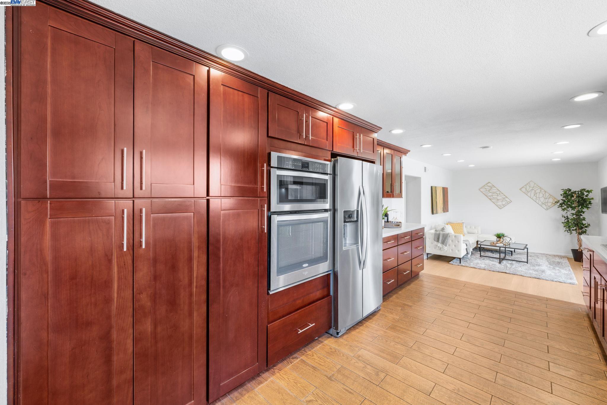 Detail Gallery Image 17 of 56 For 48346 Cottonwood St, Fremont,  CA 94539 - 3 Beds | 3 Baths