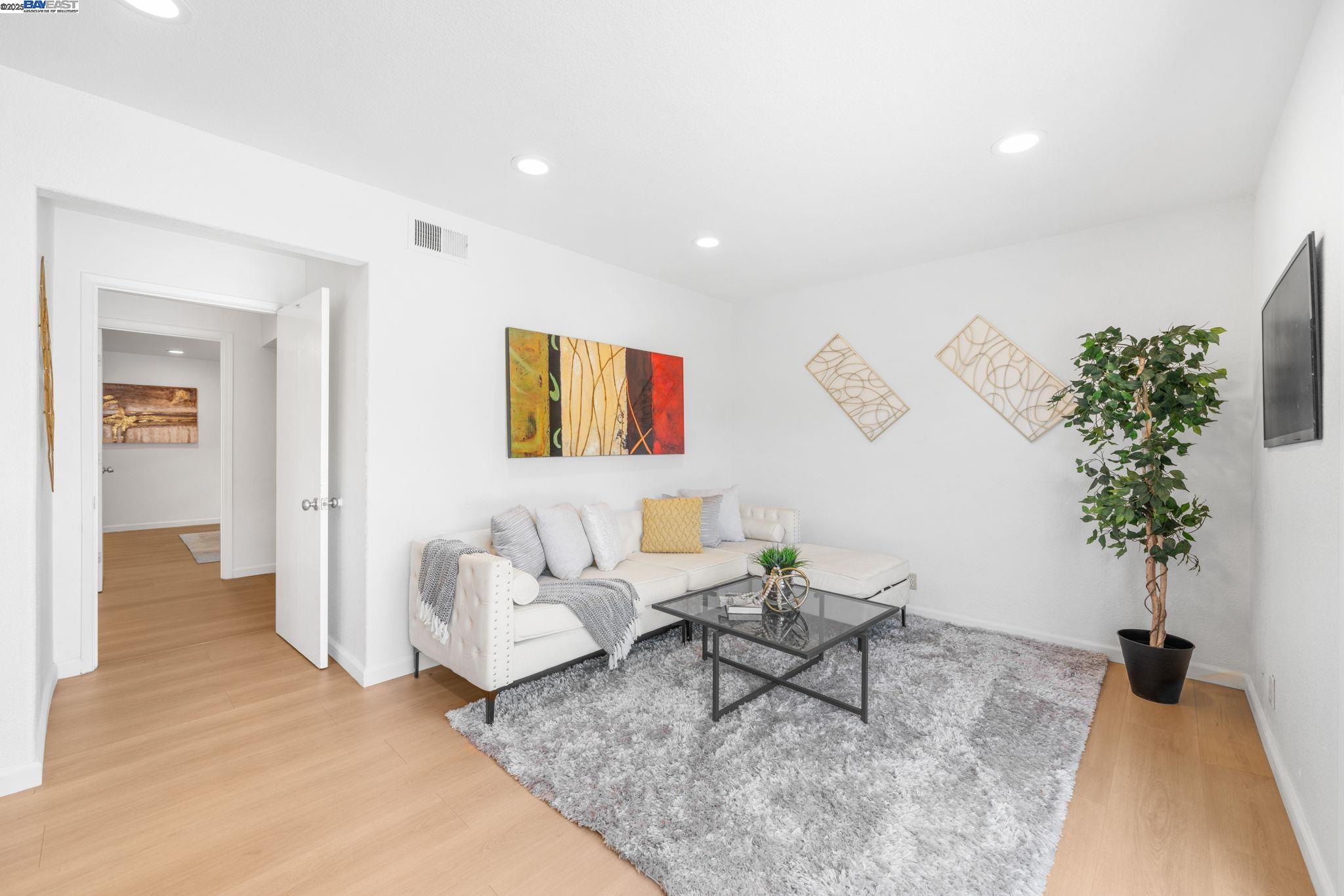 Detail Gallery Image 18 of 56 For 48346 Cottonwood St, Fremont,  CA 94539 - 3 Beds | 3 Baths