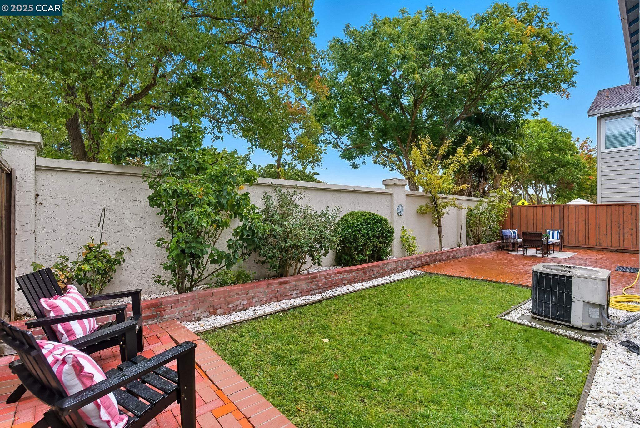 Detail Gallery Image 33 of 39 For 39 Elmwood Dr, San Ramon,  CA 94583 - 4 Beds | 2/1 Baths