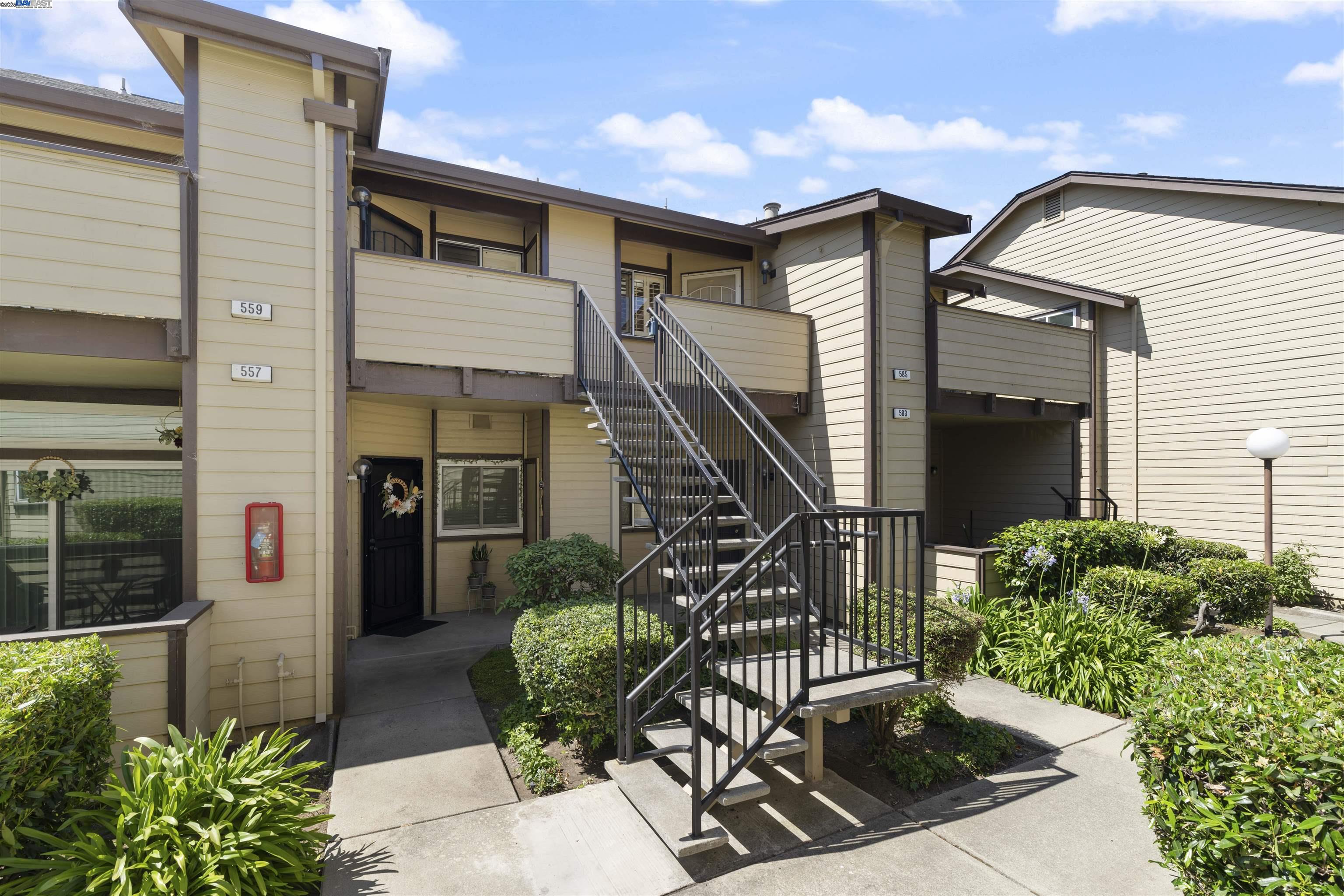 San Leandro  CA Condos For Sale