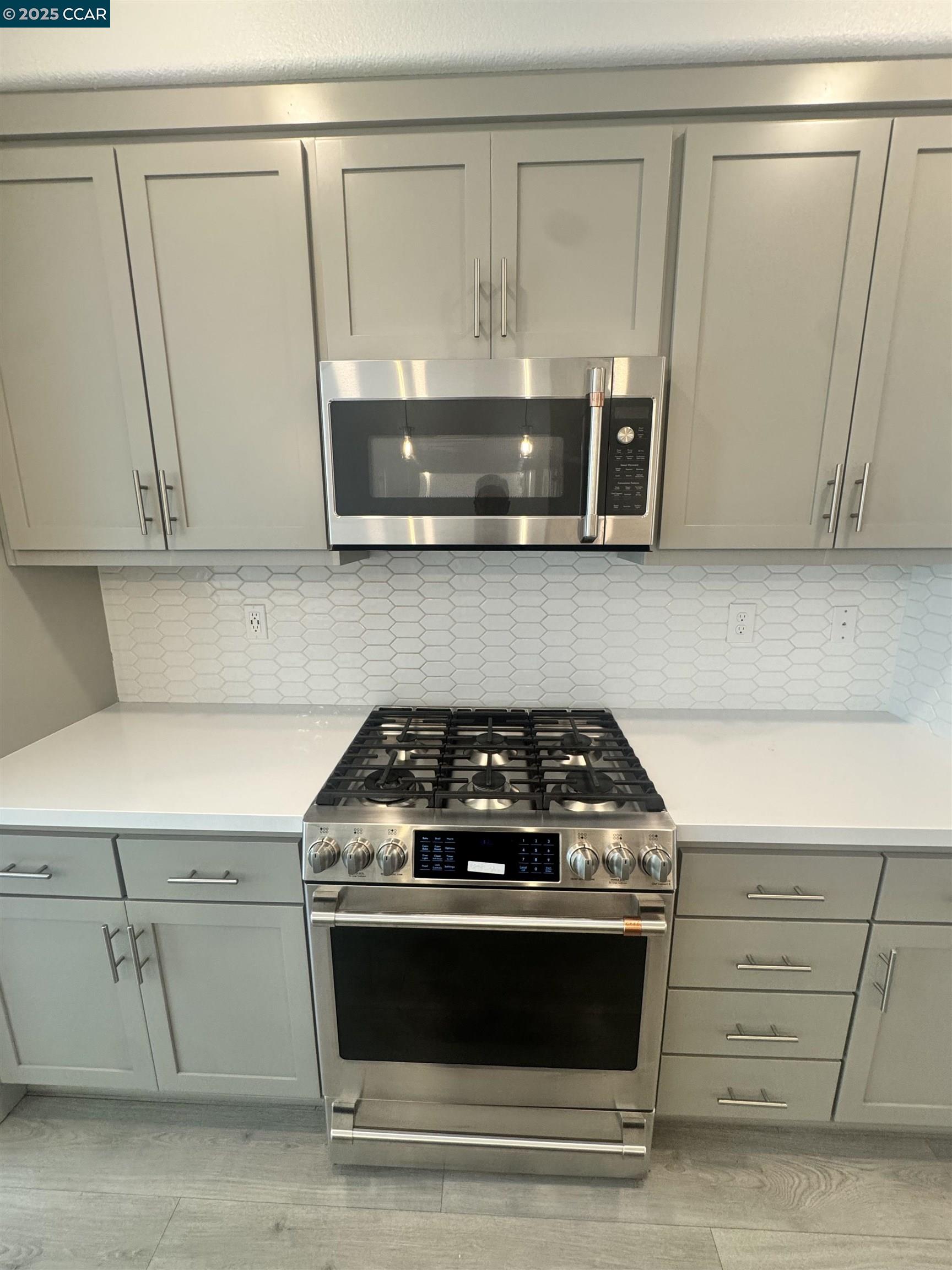 Detail Gallery Image 41 of 58 For 725 Delve Court, Hayward,  CA 94544 - 4 Beds | 3/1 Baths