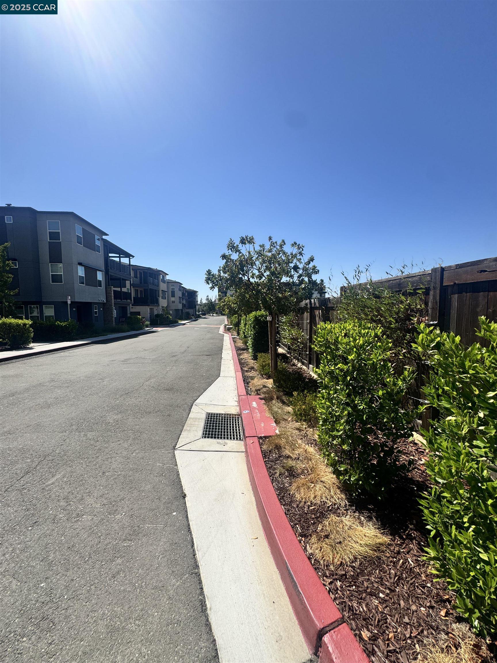 Detail Gallery Image 53 of 58 For 725 Delve Court, Hayward,  CA 94544 - 4 Beds | 3/1 Baths