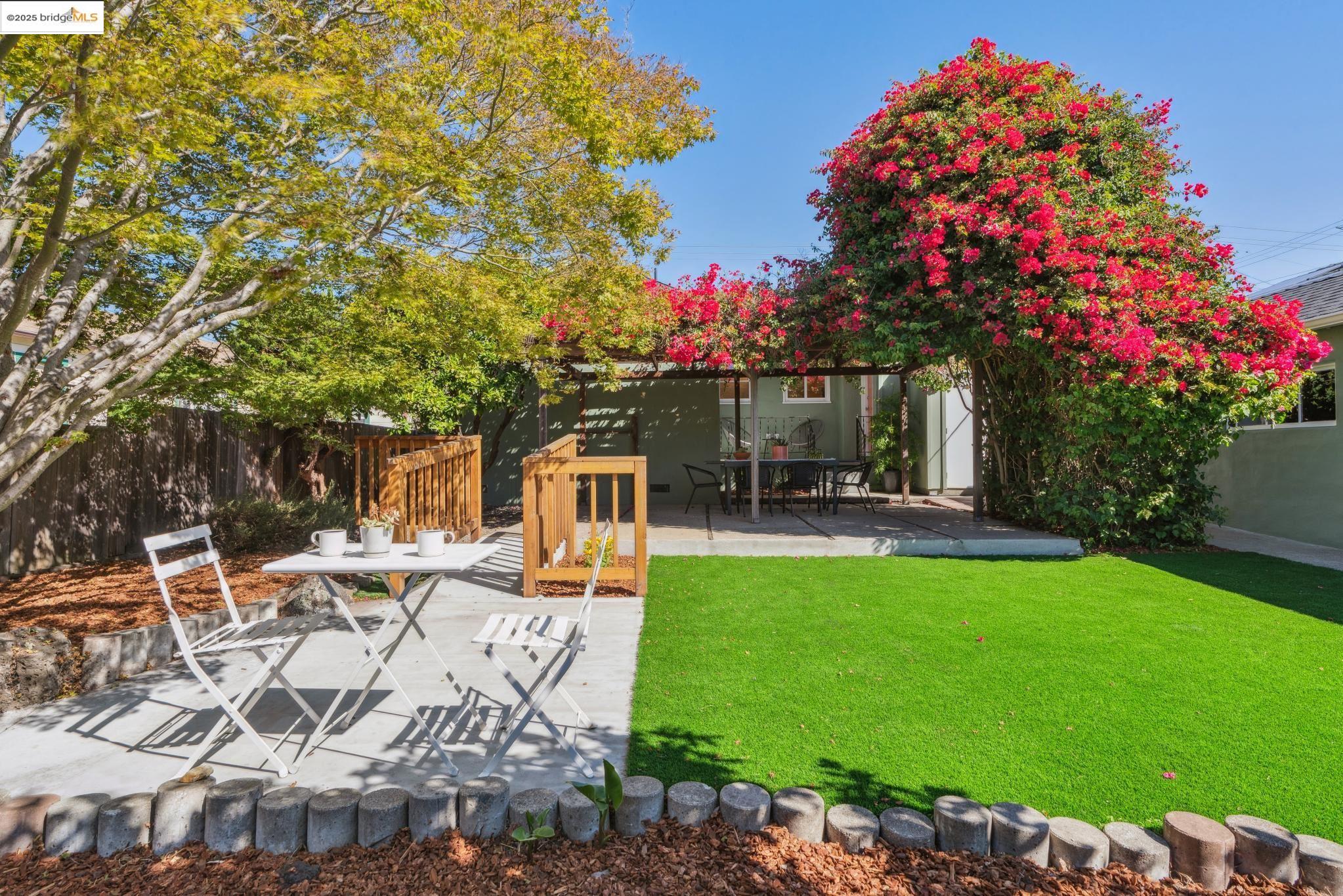 Front Image Thumbnail for EB41114831