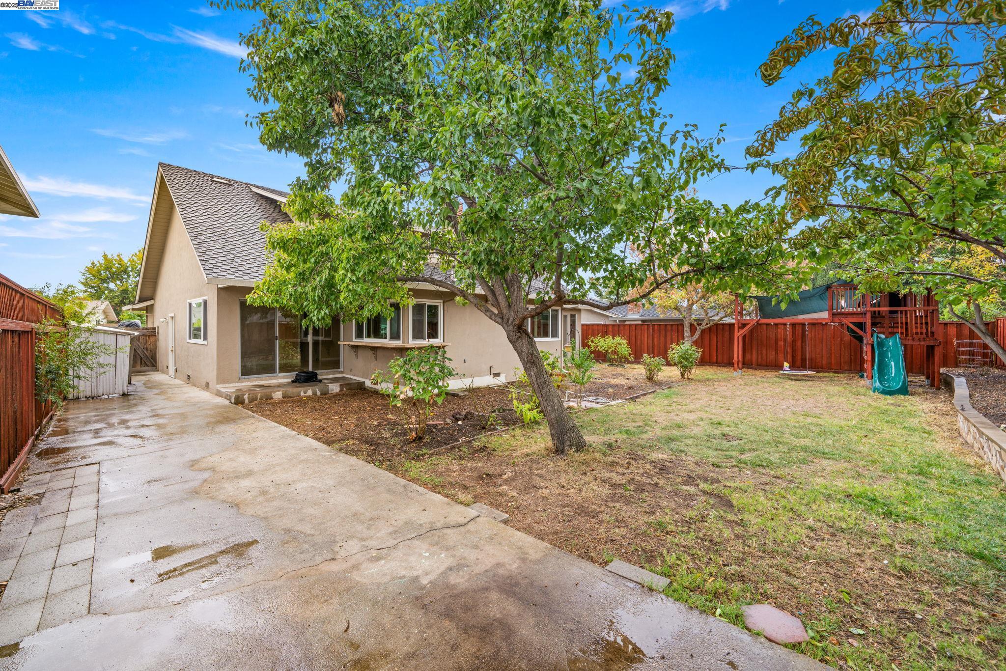 Detail Gallery Image 50 of 54 For 628 Lido Dr, Livermore,  CA 94550 - 4 Beds | 2/1 Baths