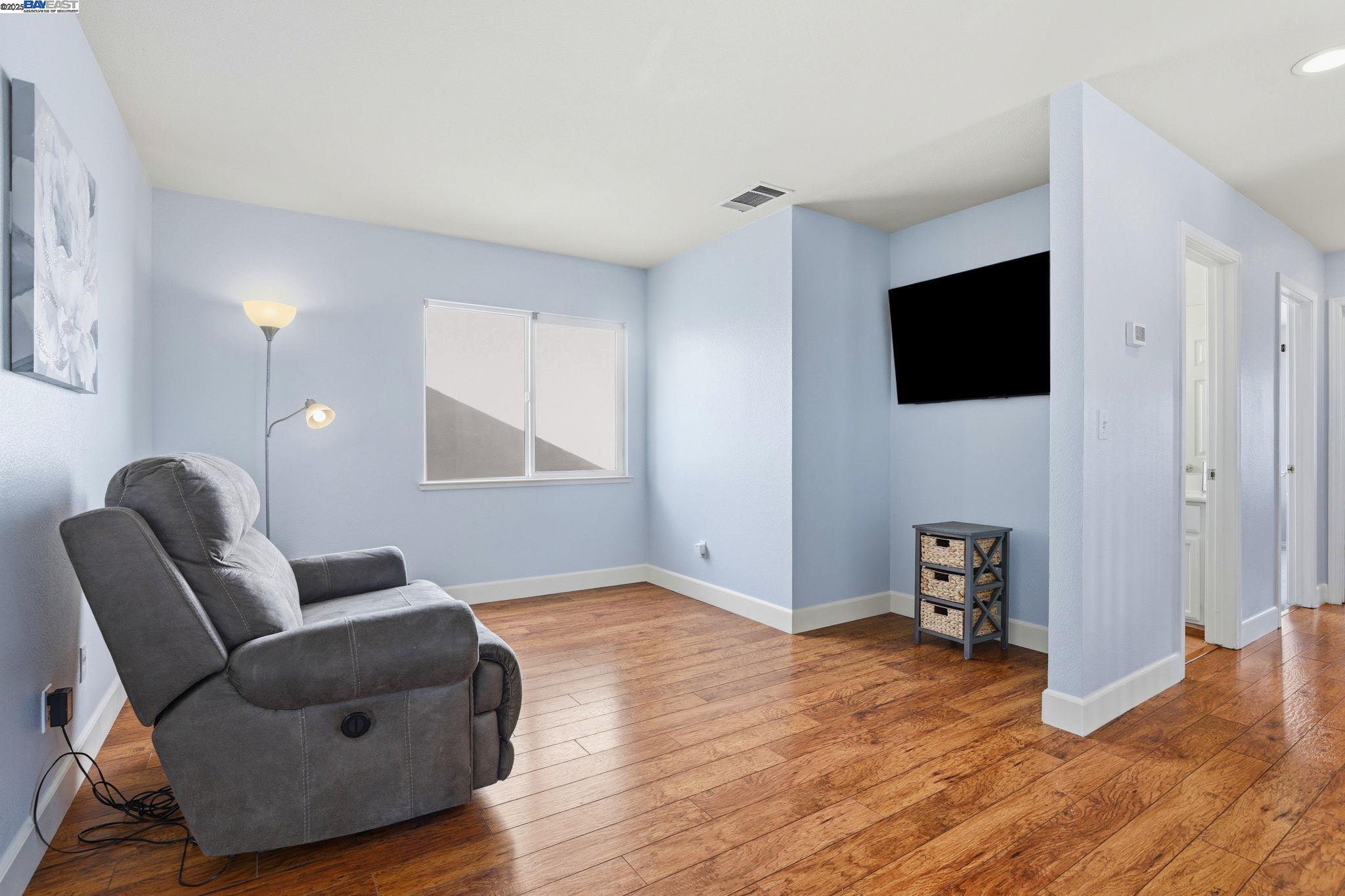 Detail Gallery Image 38 of 54 For 2709 Almanor Dr., Tracy,  CA 95304 - 4 Beds | 2/1 Baths