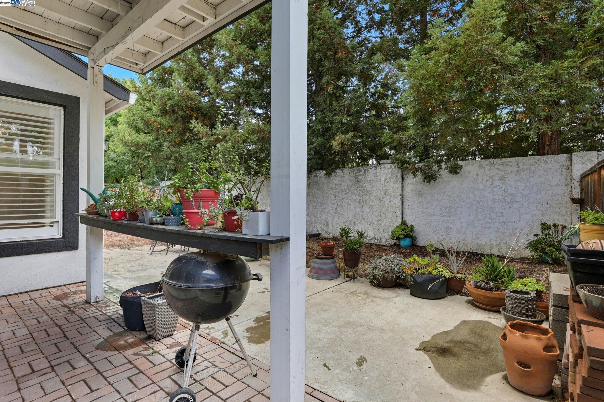 Detail Gallery Image 45 of 54 For 2709 Almanor Dr., Tracy,  CA 95304 - 4 Beds | 2/1 Baths