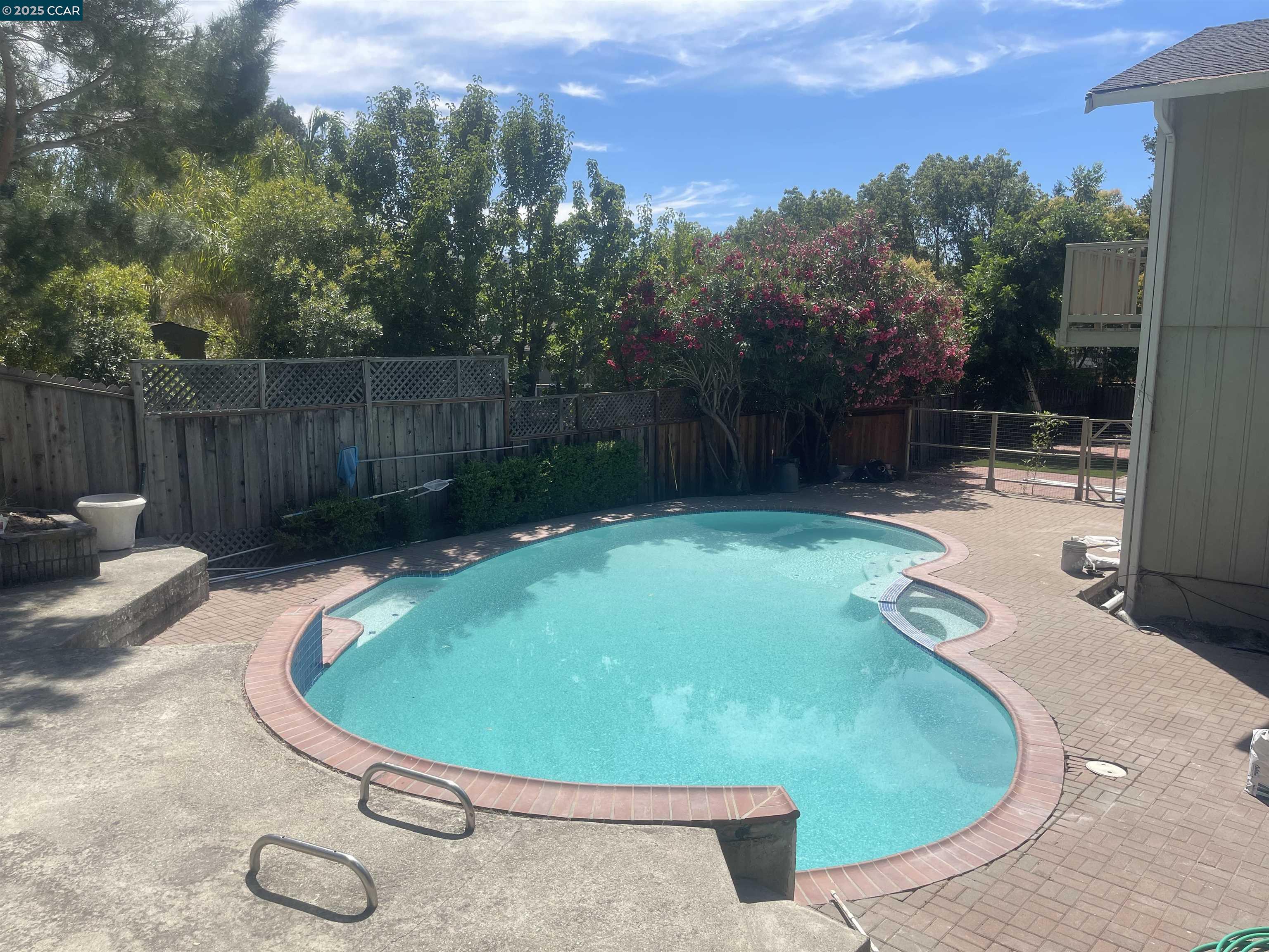 Detail Gallery Image 13 of 22 For 971 Livorna, Alamo,  CA 94507 - 4 Beds | 3 Baths