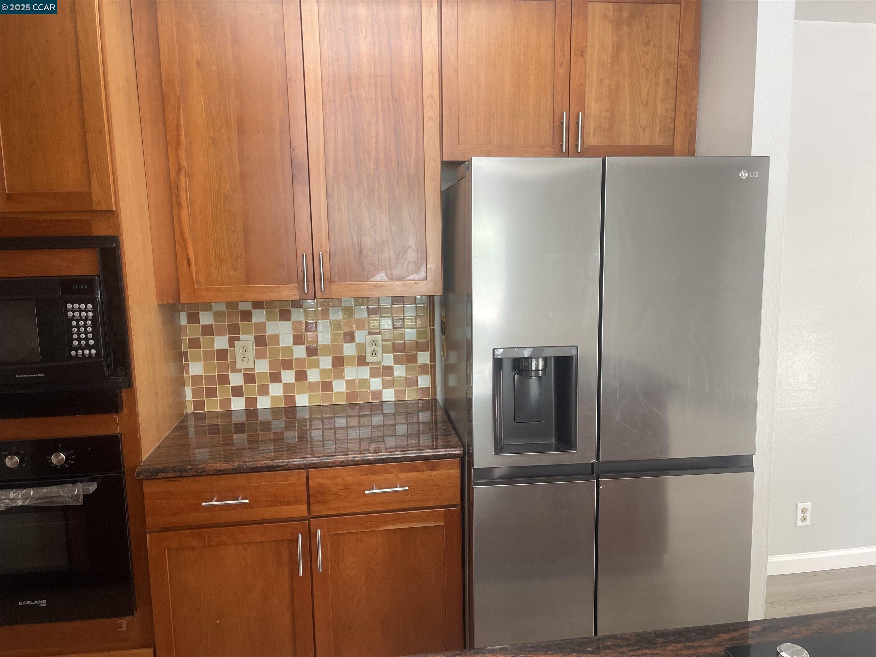 Detail Gallery Image 20 of 22 For 971 Livorna, Alamo,  CA 94507 - 4 Beds | 3 Baths