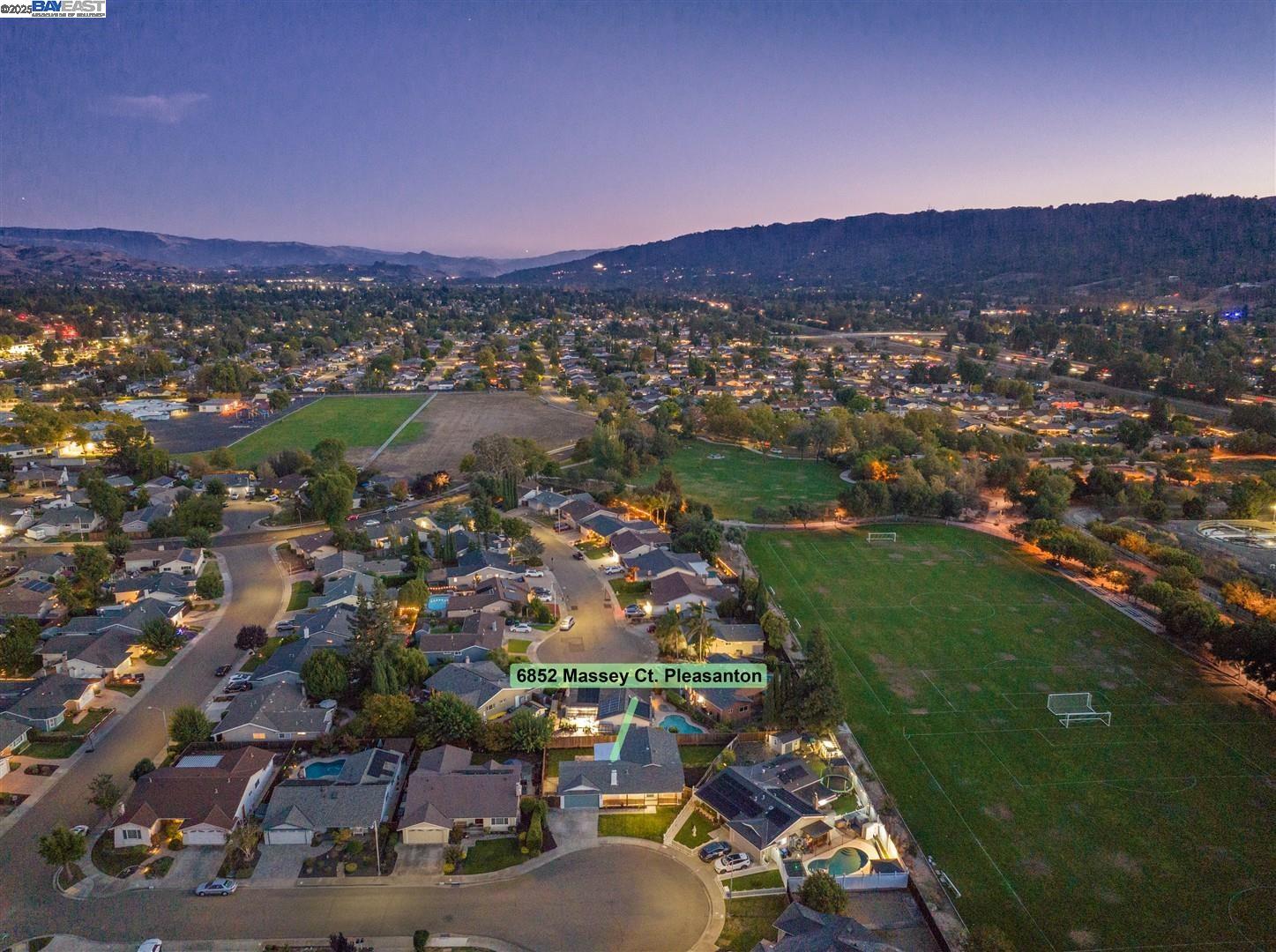 Detail Gallery Image 24 of 30 For 6852 Massey Ct, Pleasanton,  CA 94588 - 3 Beds | 2 Baths