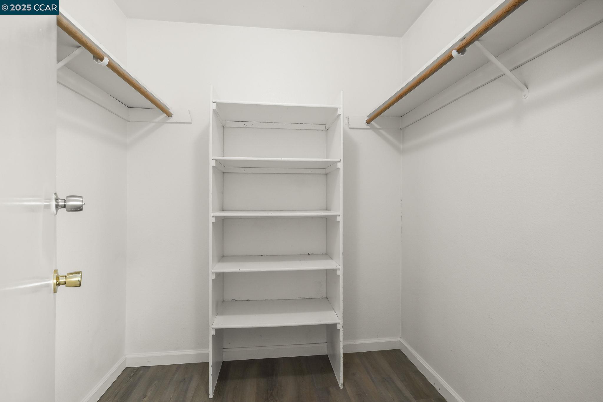 Detail Gallery Image 17 of 27 For 2055 Sierra Rd #101,  Concord,  CA 94518 - 2 Beds | 1/1 Baths