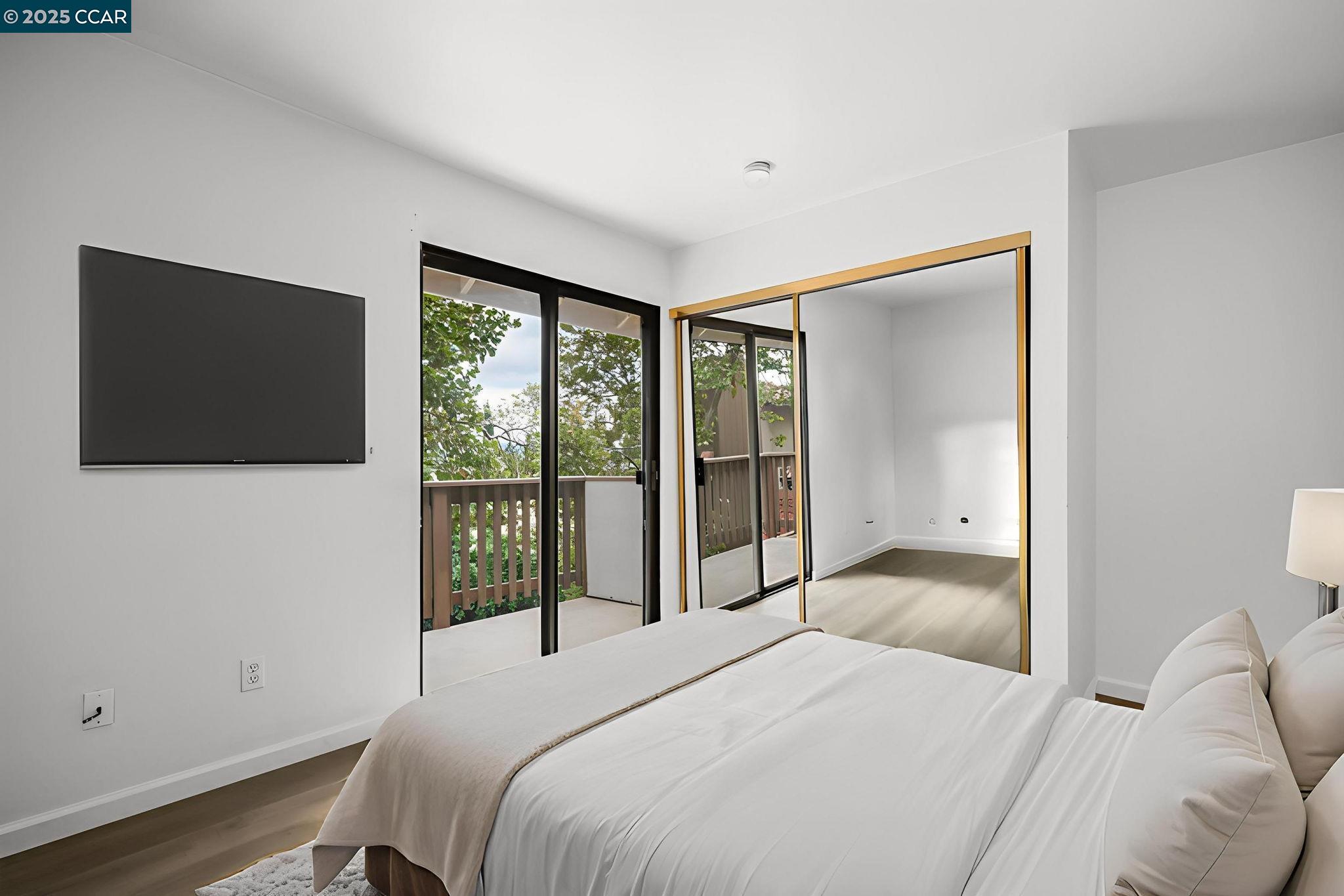 Detail Gallery Image 20 of 27 For 2055 Sierra Rd #101,  Concord,  CA 94518 - 2 Beds | 1/1 Baths