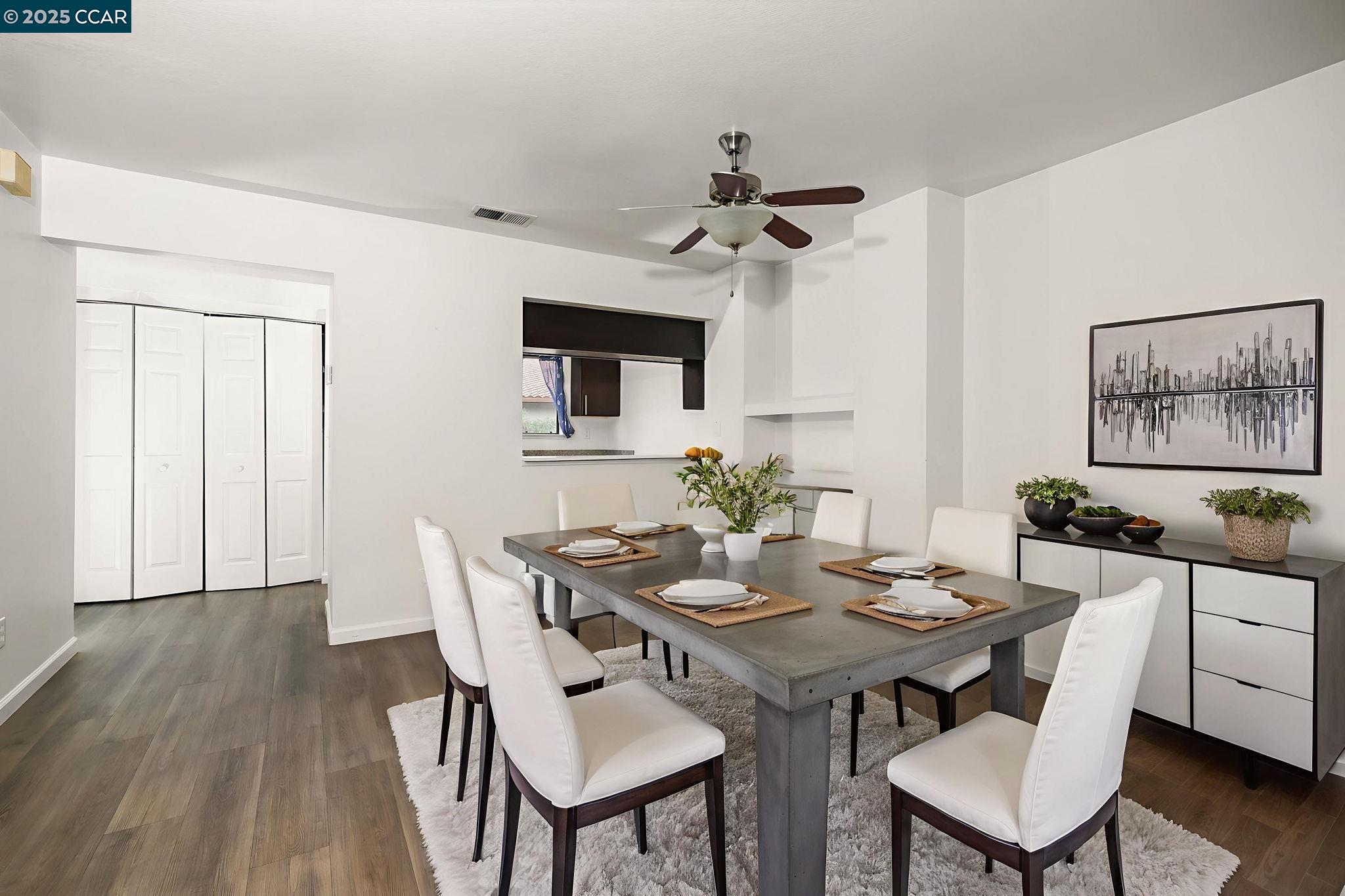 Detail Gallery Image 10 of 27 For 2055 Sierra Rd #101,  Concord,  CA 94518 - 2 Beds | 1/1 Baths