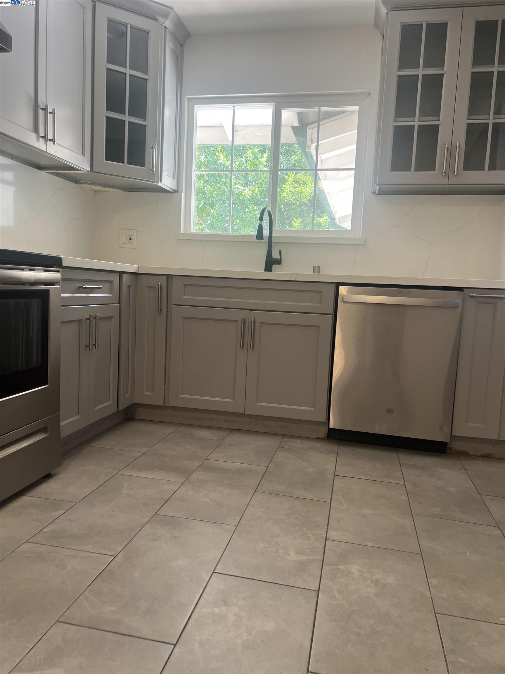 Detail Gallery Image 31 of 35 For 1300 Richard Dr, Tracy,  CA 95376 - – Beds | – Baths