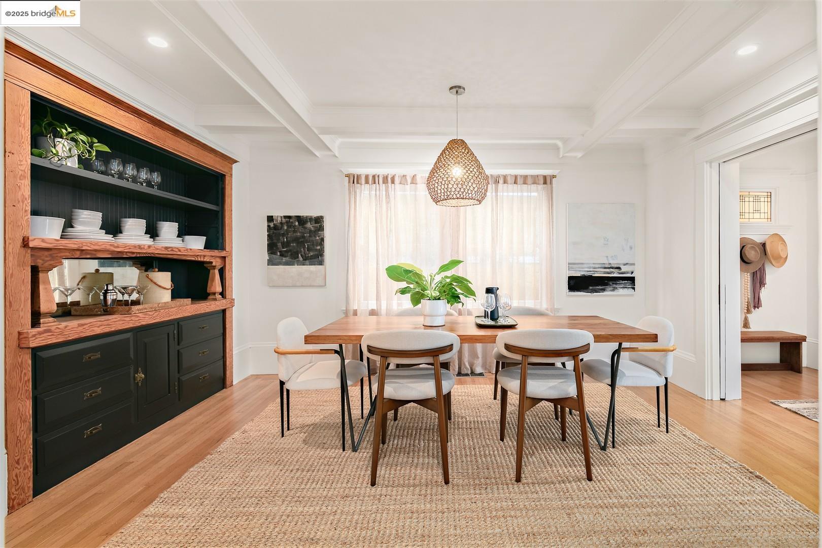 Detail Gallery Image 16 of 57 For 5347 James Ave, Oakland,  CA 94618 - 4 Beds | 3 Baths