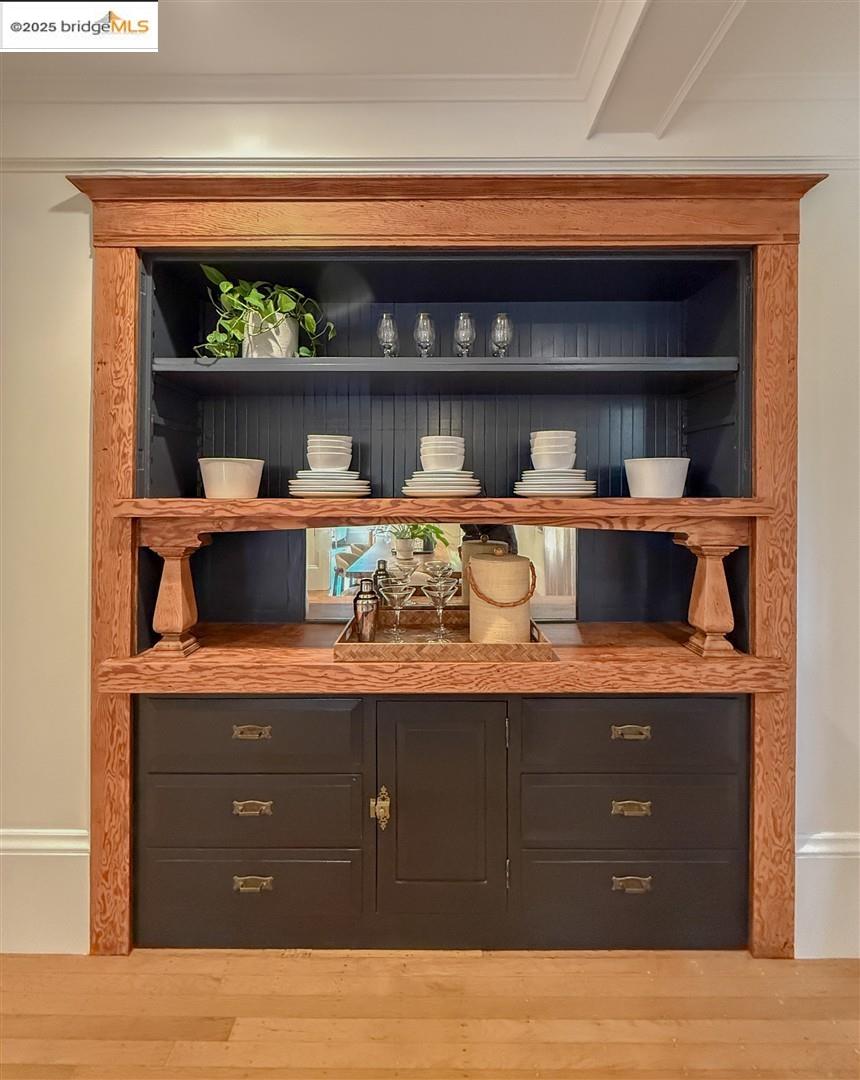 Detail Gallery Image 17 of 57 For 5347 James Ave, Oakland,  CA 94618 - 4 Beds | 3 Baths